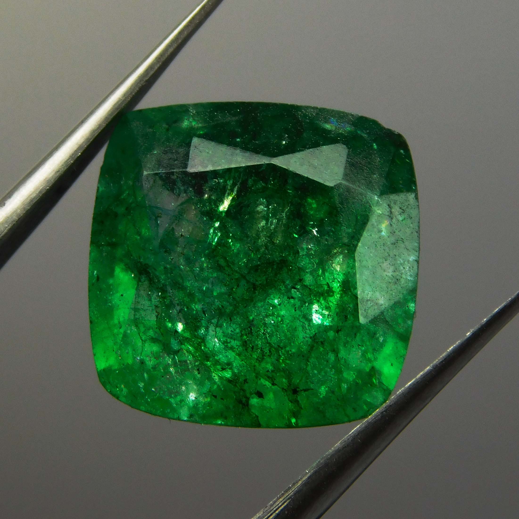 7.25 Ct Green CERTIFIED Loose Gemstone Natural Emerald Square Cushion Cut