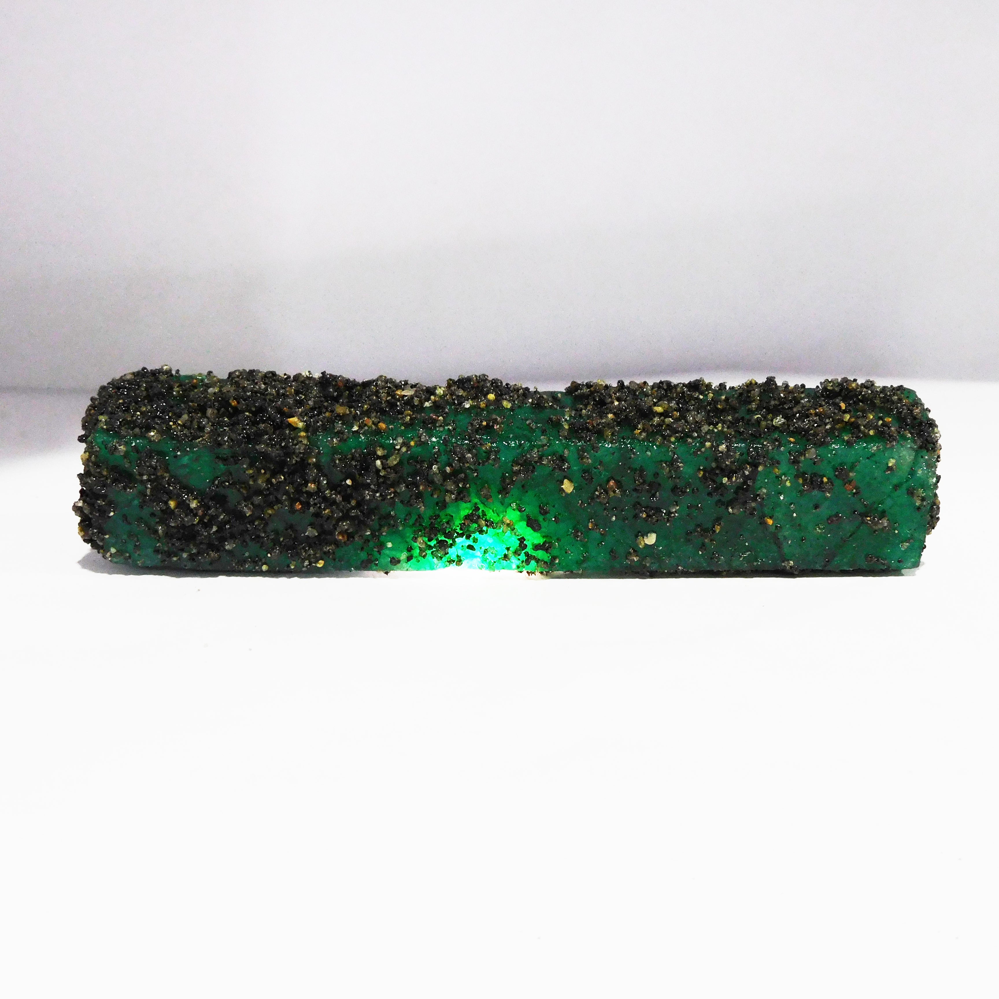 Beautiful Jwelery Making Rough !! 331.65 Carat Natural Emerald Green Raw Rough CERTIFIED Loose Gemstone