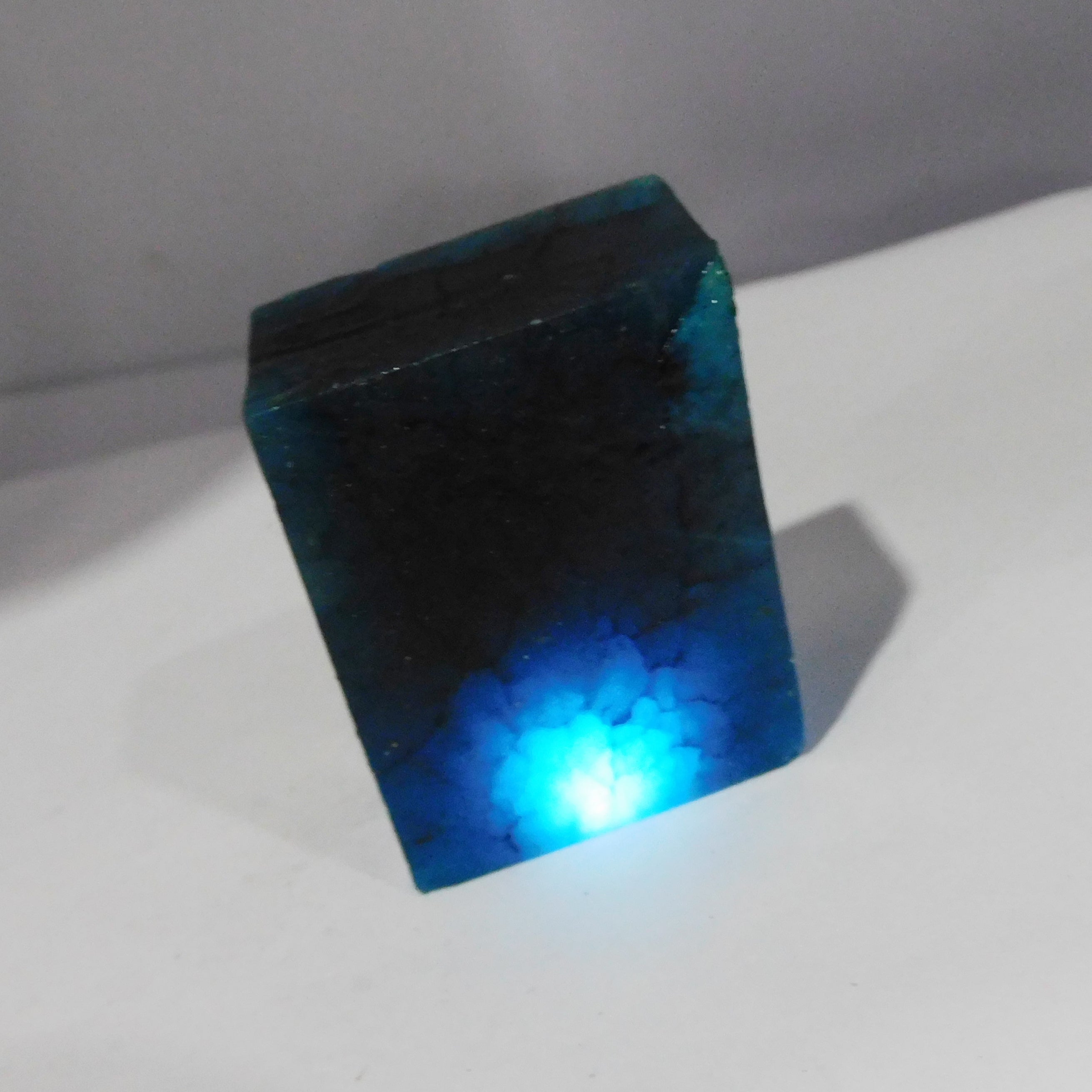 Uncut Huge Size Rough Certified 499.85 Carat Natural Aquamarine Rough Loose Gemstone