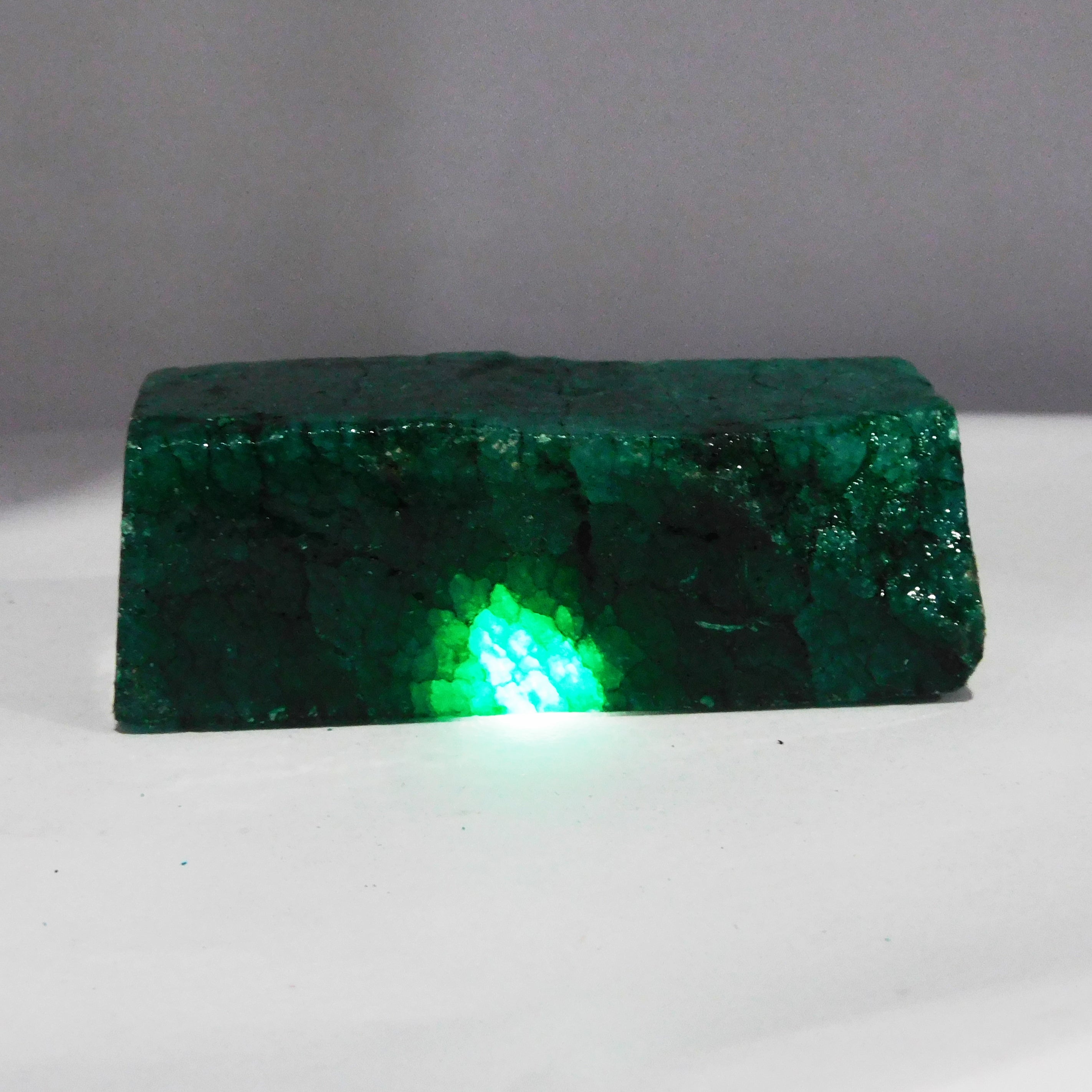 On Demand Emerald Huge Size Rough !! Green Emerald Rough CERTIFIED 770.25 Carat Natural Uncut Rough Loose Gemstone