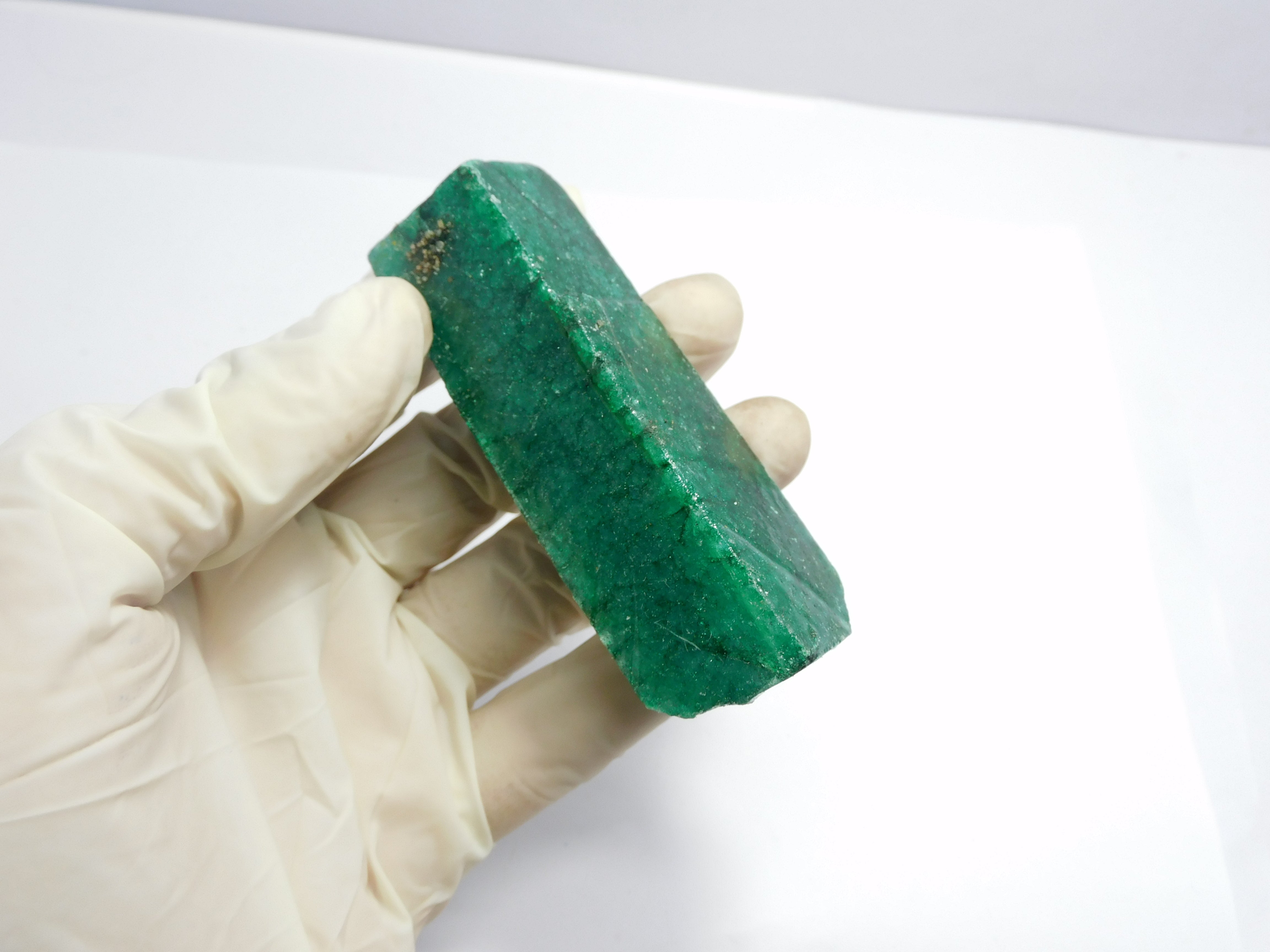 Colombian Emerald Green Rough !! Natural Uncut Raw Rough 485.70 Carat Emerald Green Rough Loose Gemstone CERTIFIED | Best Offer