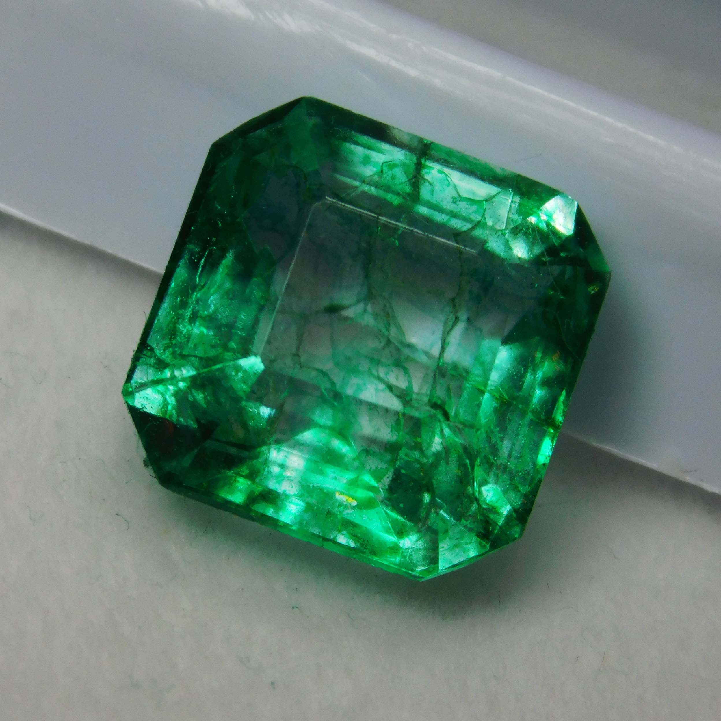 Natural Green Colombian Emerald Square Cut 7 Carat CERTIFIED Loose Gemstone