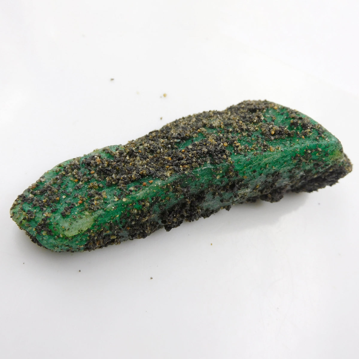 High-quality Emerald Green 463.25 Carat Colombian Emerald Raw Rough Loose Gemstone | Earth Mined Emerald Rough | Best Price