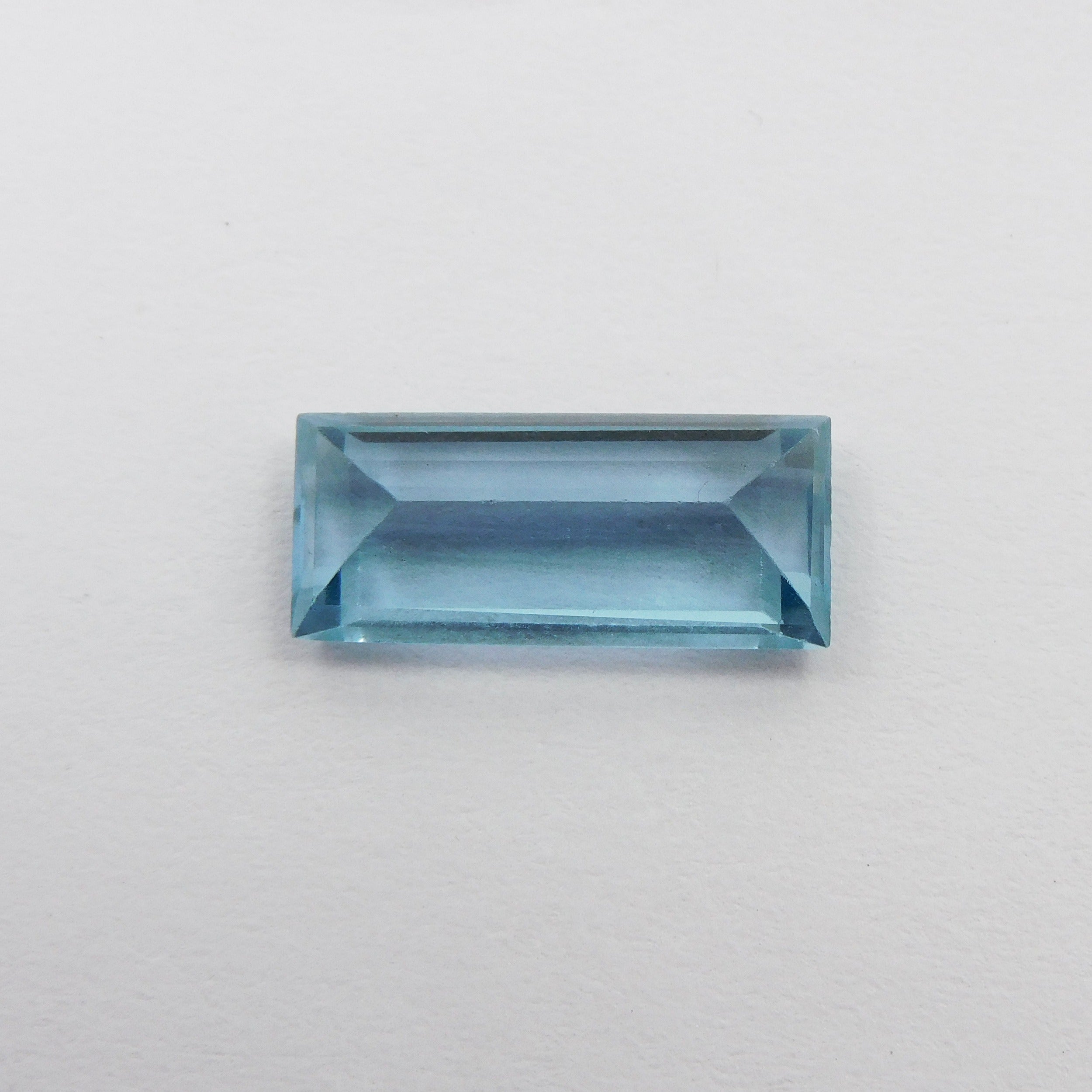 Natural Baguette Cut Loose Gemstone CERTIFIED 8.80 Ct A++ Blue Aquamarine