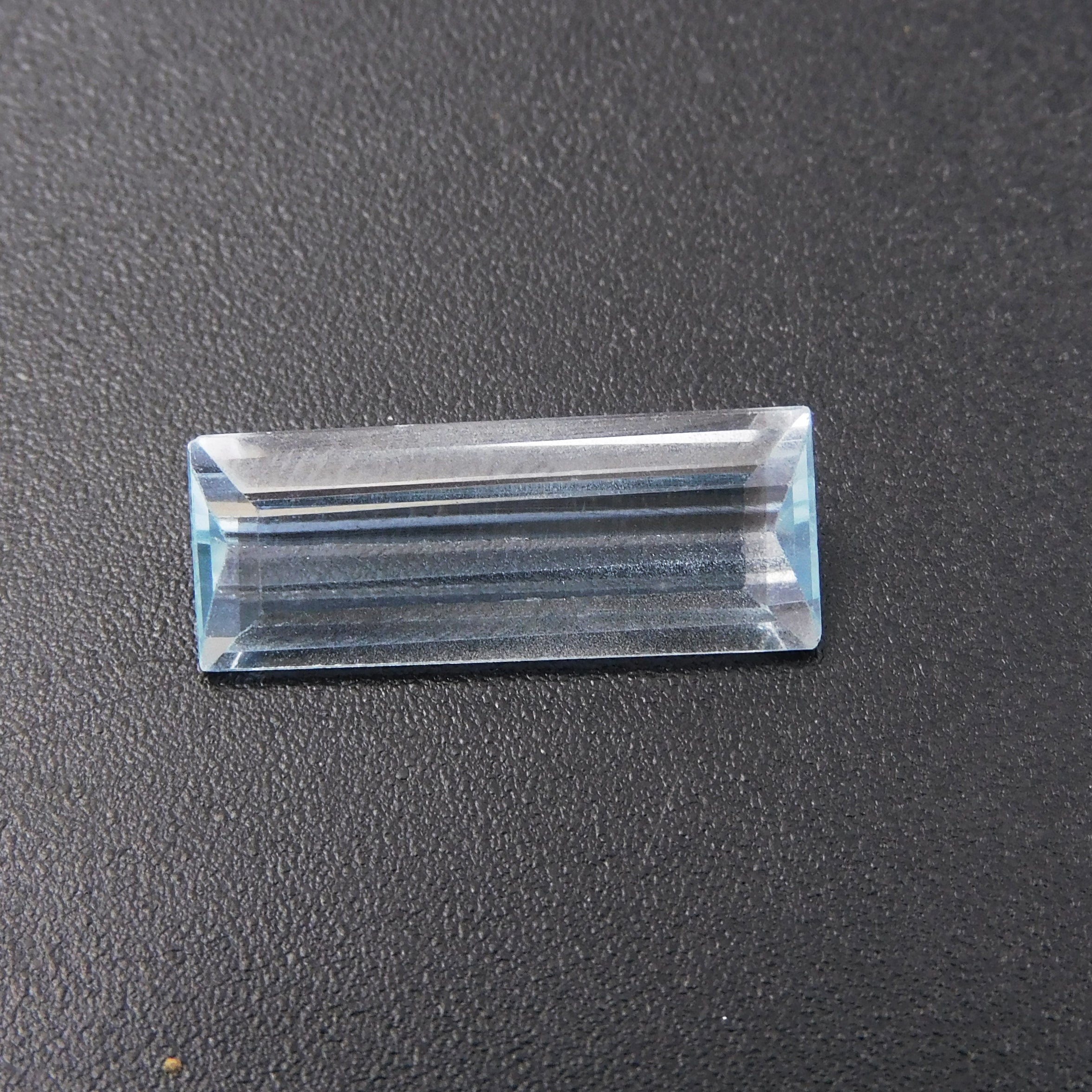 Natural Baguette Shape Loose Gemstone CERTIFIED 4.85 Ct A++ Blue Aquamarine