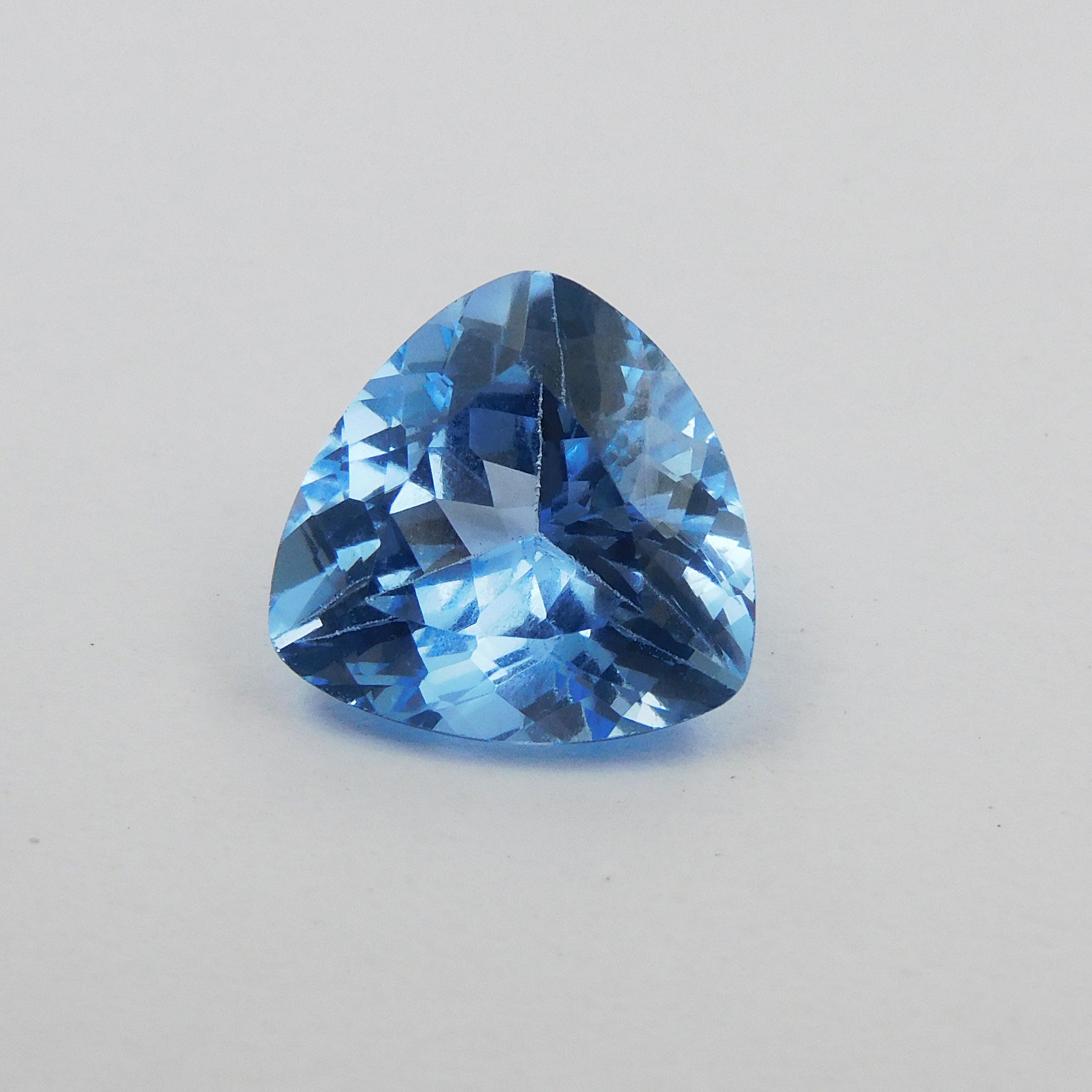 Natural 6.45 Carat Trillion Shape Blue CERTIFIED Sapphire Loose Gemstone