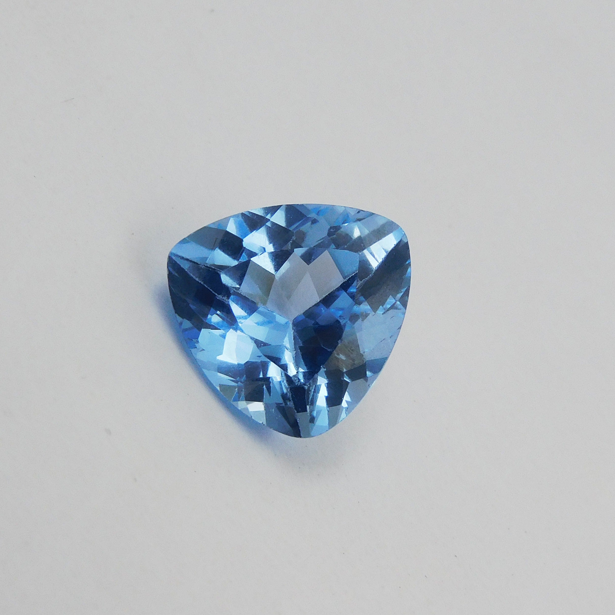 Natural 6.45 Carat Trillion Shape Blue CERTIFIED Sapphire Loose Gemstone