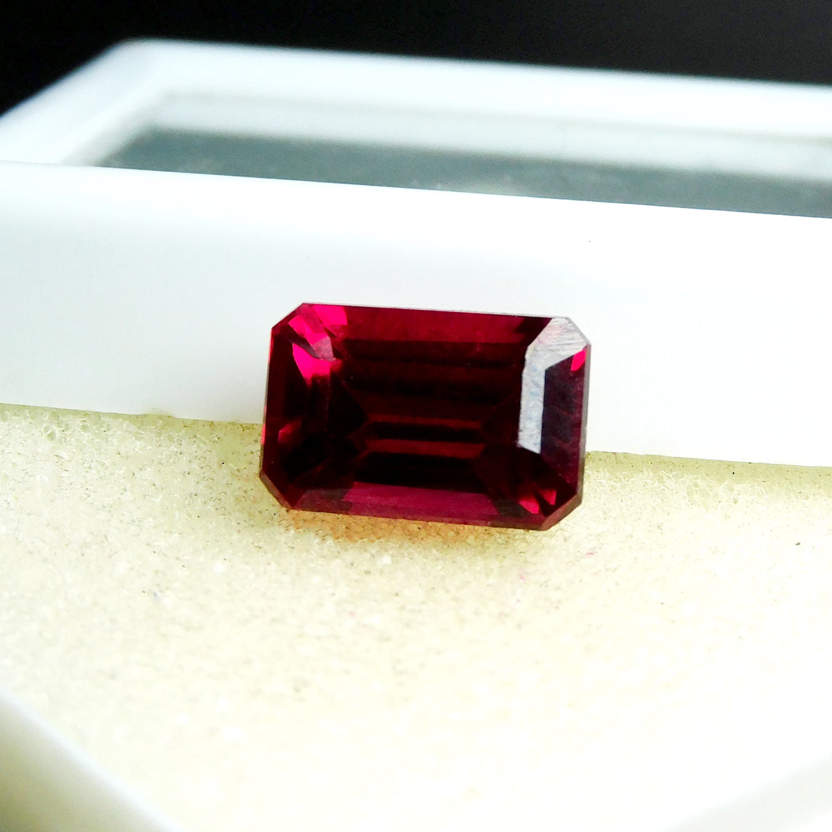 Pigeon Red Emerald Cut Natural Ruby Red 7.80 Carat Loose Gemstone Certified