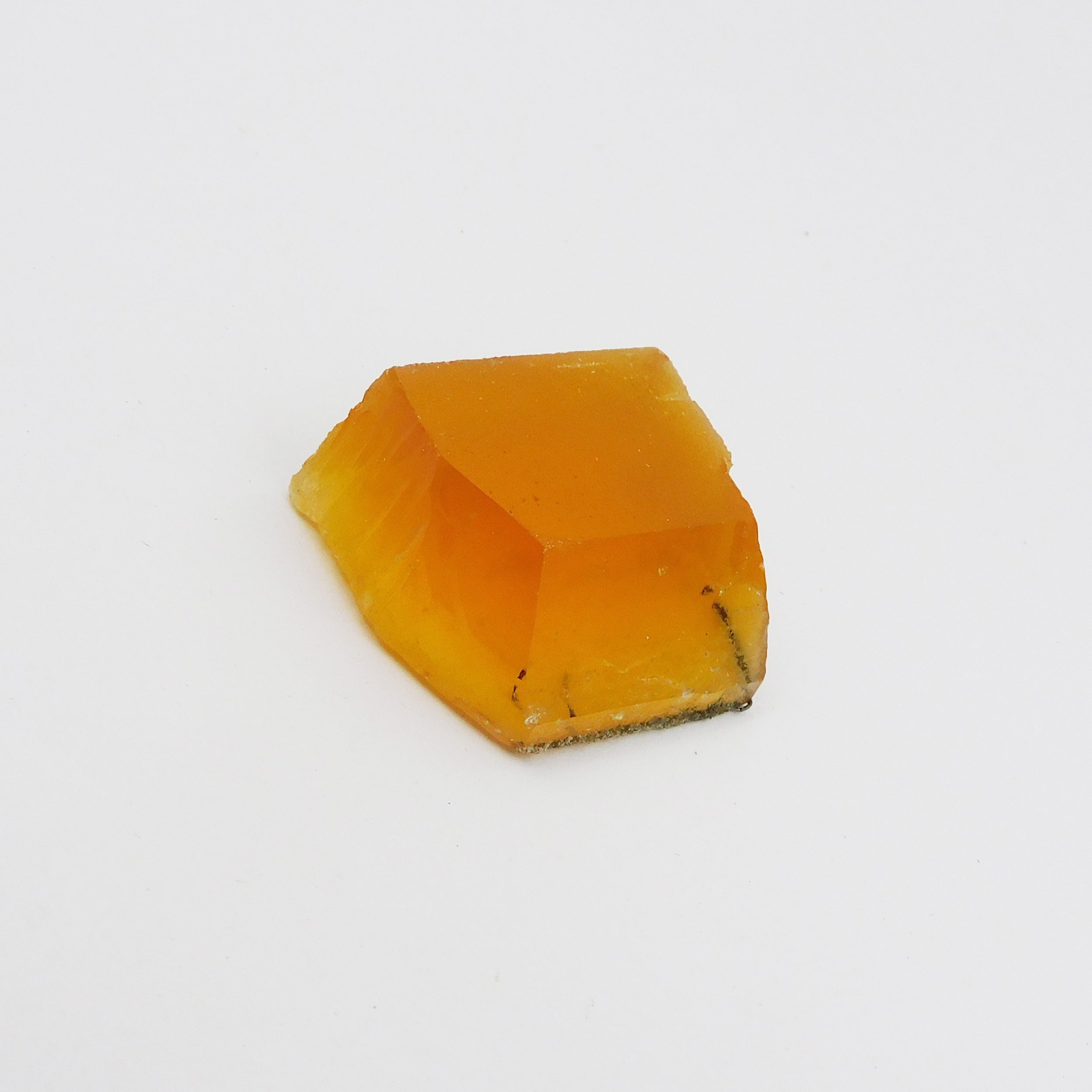 Orange Sapphire Excellent Quality Certified 100% Natural Rough Raw 59.70 Ct Loose Gemstone Sapphire Of Rough For Best Use For Making Jewelry