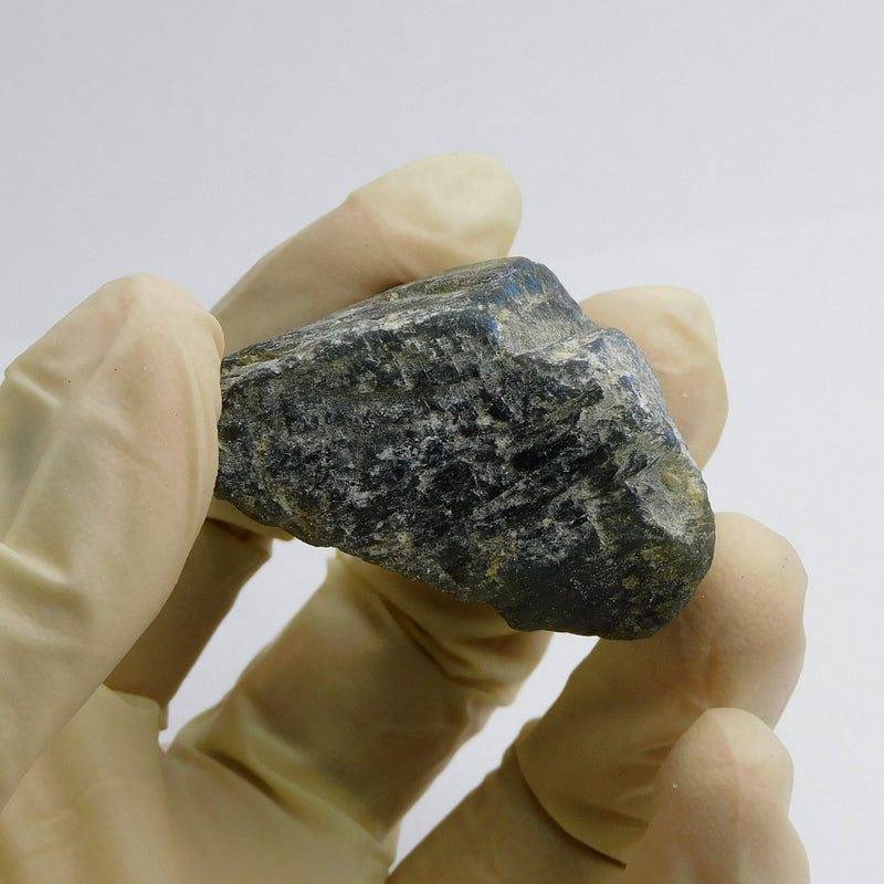 rough sapphire for sale