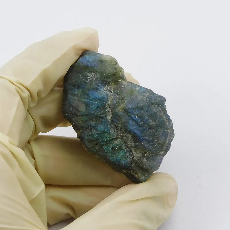 rough sapphire for sale