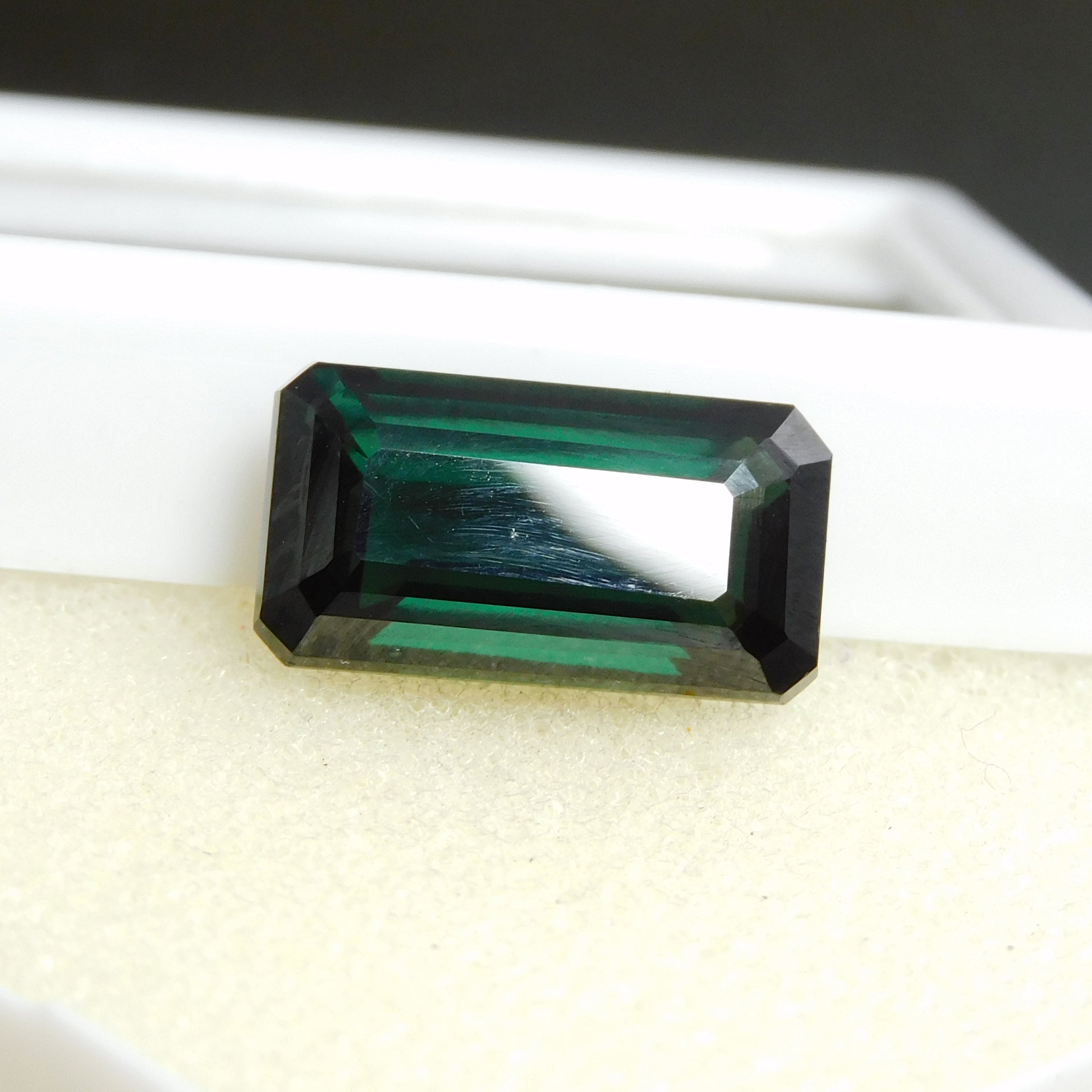 Natural 10.20 Ct Green Tourmaline CERTIFIED Emerald Cut Loose Gemstone