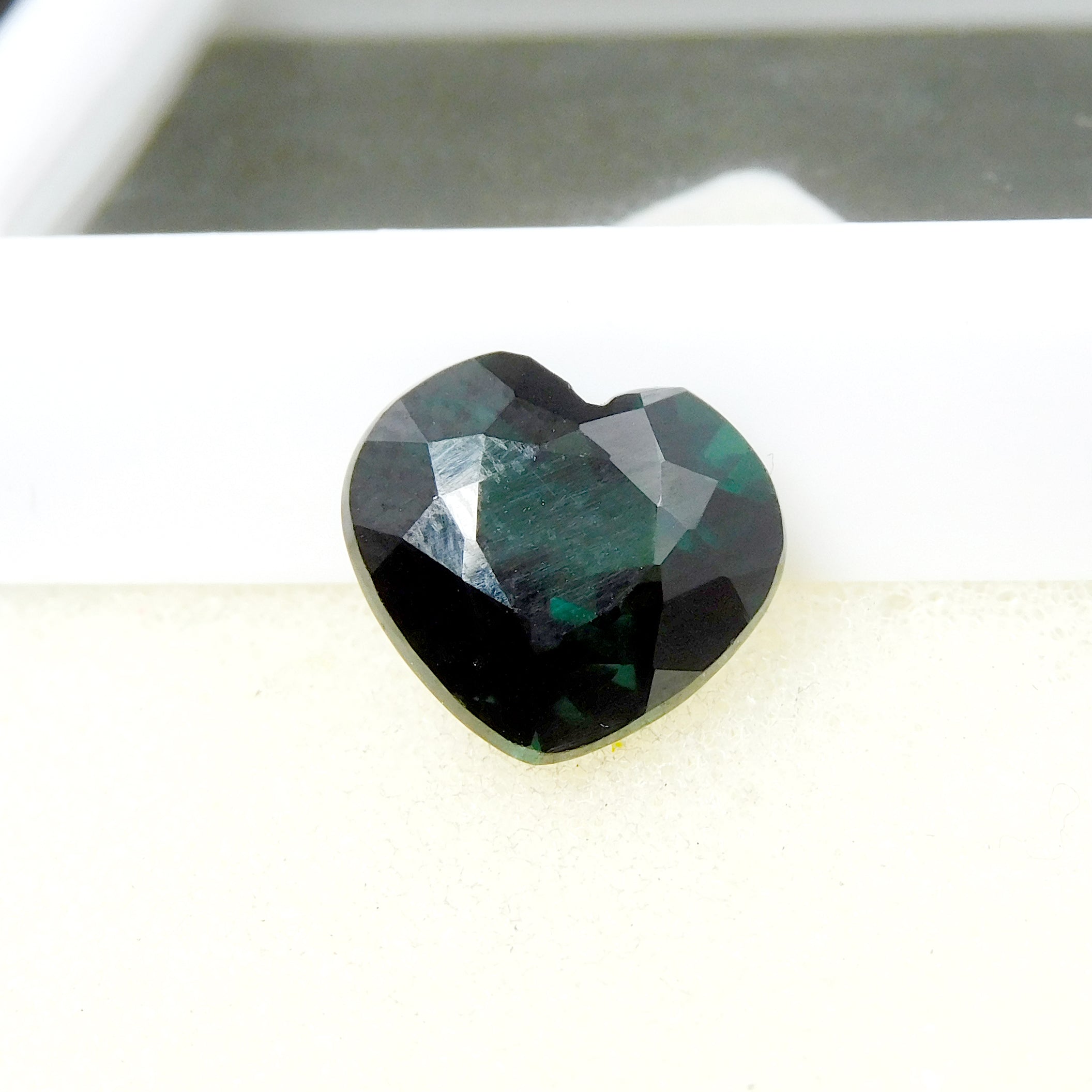 Gorgeous 5.85 Ct Tourmaline Green Heart Cut CERTIFIED Loose Gemstones