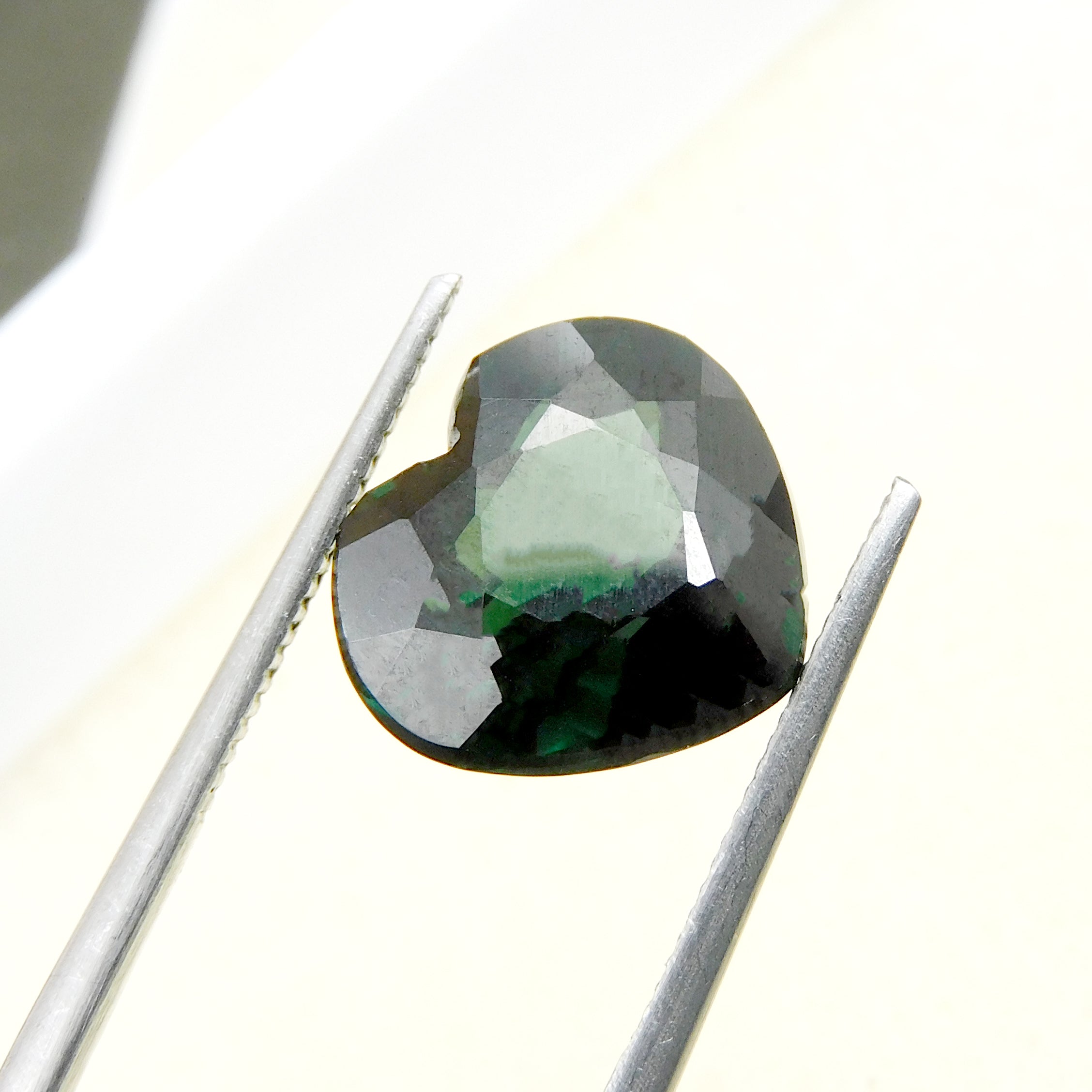 Gorgeous 5.85 Ct Tourmaline Green Heart Cut CERTIFIED Loose Gemstones