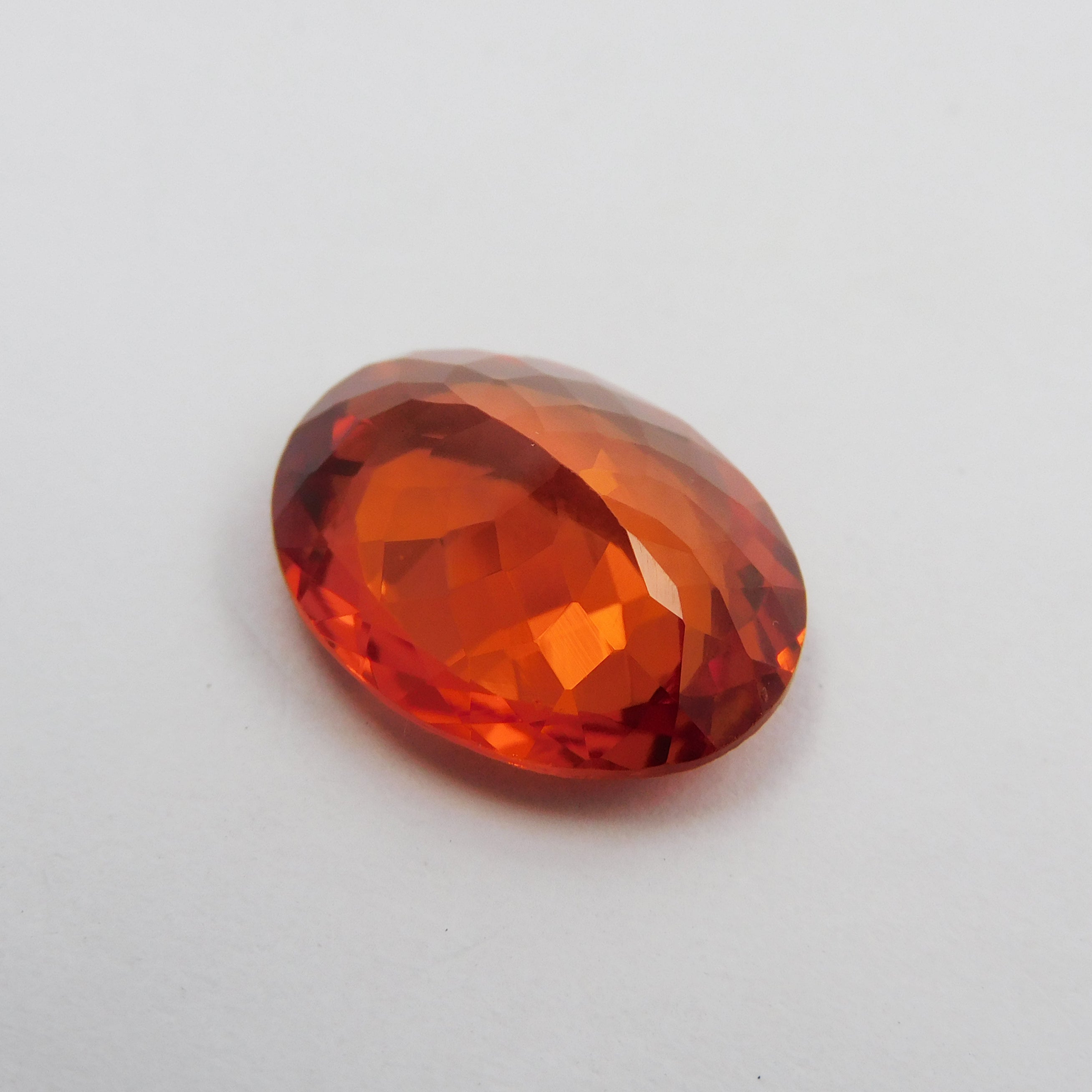 " IMPRESSIVE OFFER " Oval Shape Certified Natural 8.65 Carat Orange Color Sapphire Loose Gemstone Free Delivery - Free Gift , Best On Price