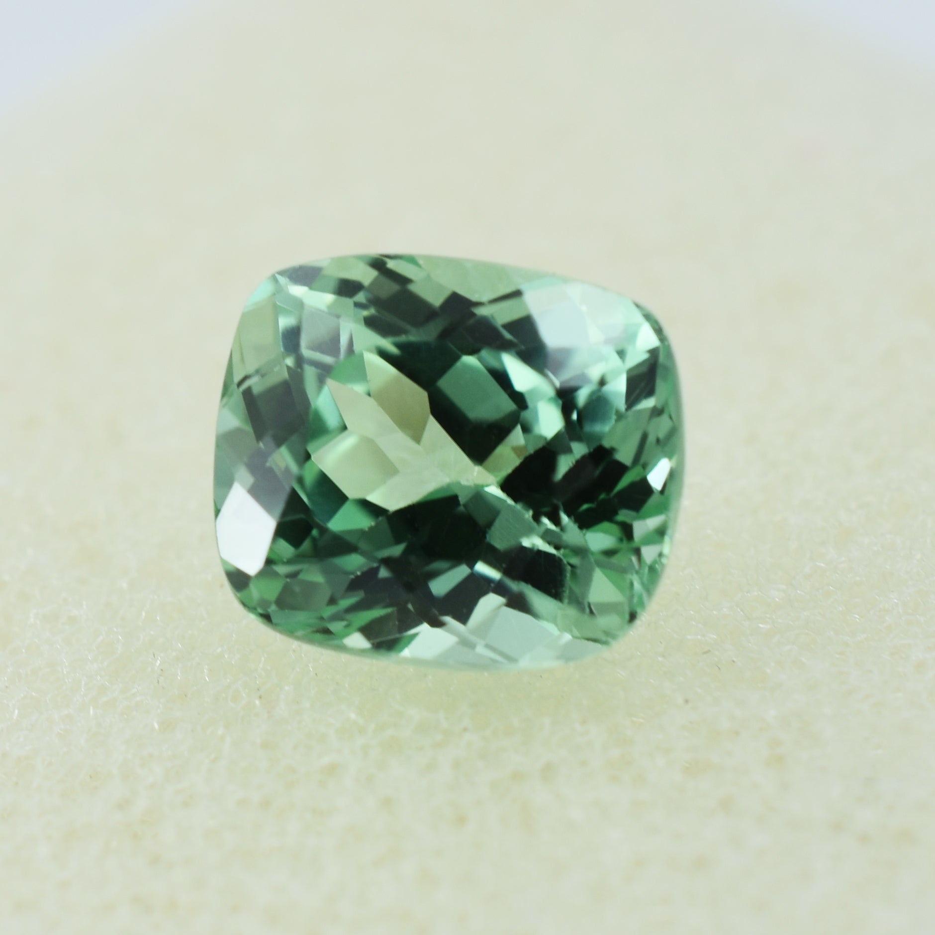 Natural Cushion Cut 9.00 Carat Bluish Green CERTIFIED Loose Gemstone | Jwelery Making Stone | Sapphire Ring