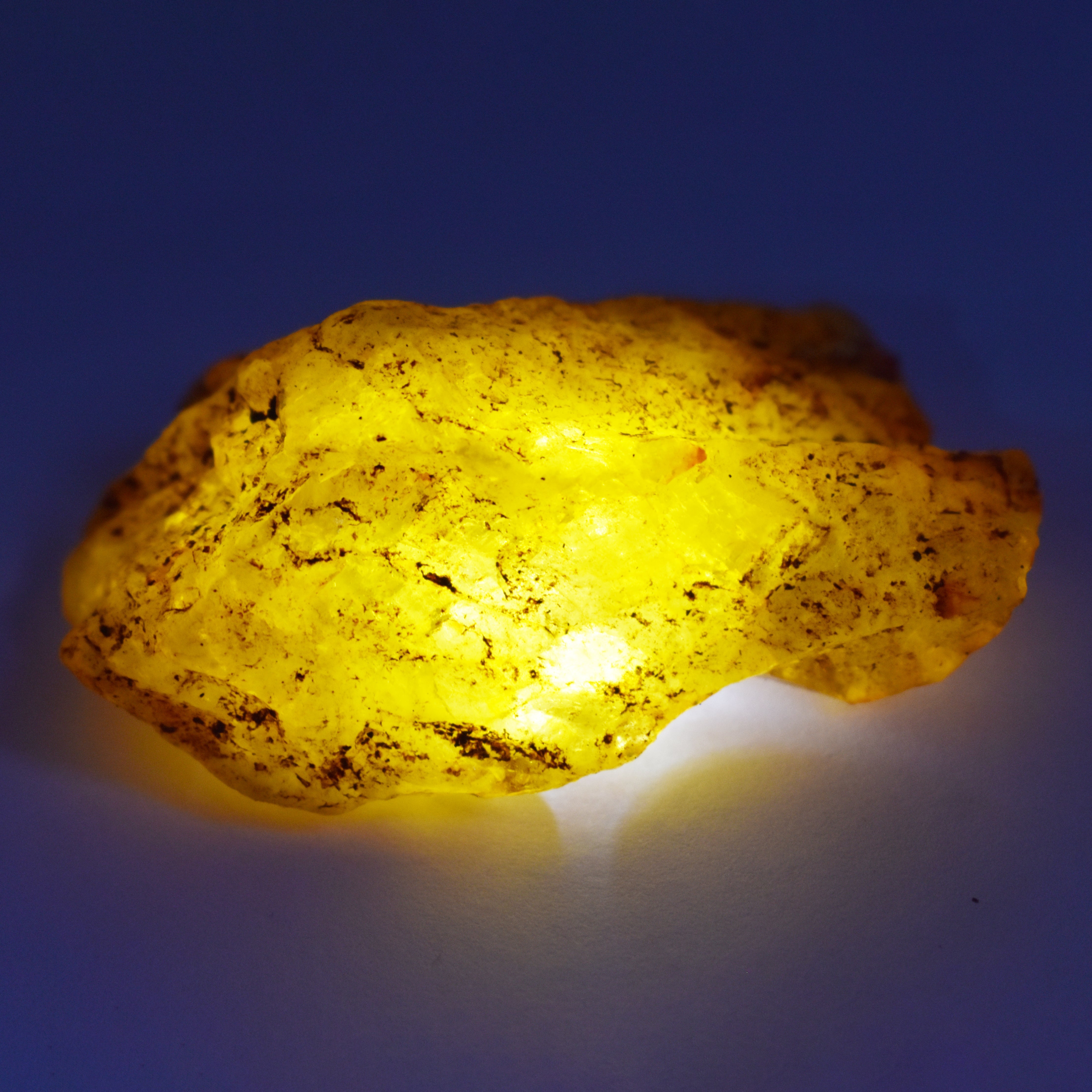 Natural Huge Yellow Sapphire 115.65 Ct Uncut Raw Rough Certified Natural Loose Gemstone | Ring Making Gems | Best Offer For You