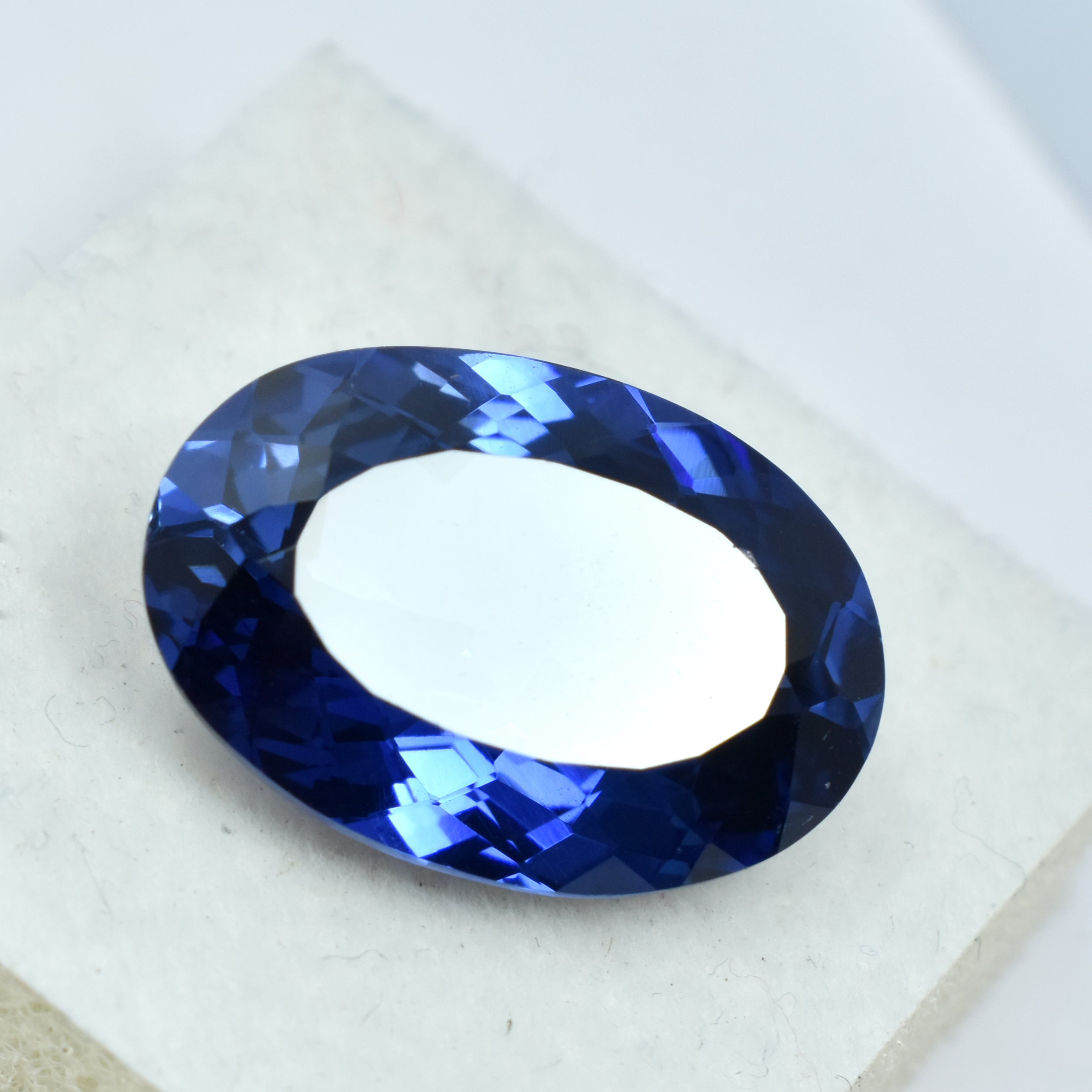 Blue Tanzanite Most Demandable Stone 10.35 Carat Natural Certified Oval Shape Blue Tanzanite Loose Gemstone Tanzanite Pendant Making Stone