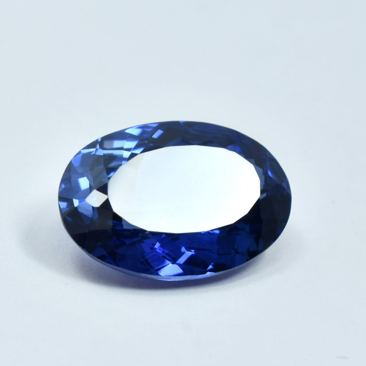 Blue Tanzanite Most Demandable Stone 10.35 Carat Natural Certified Oval Shape Blue Tanzanite Loose Gemstone Tanzanite Pendant Making Stone