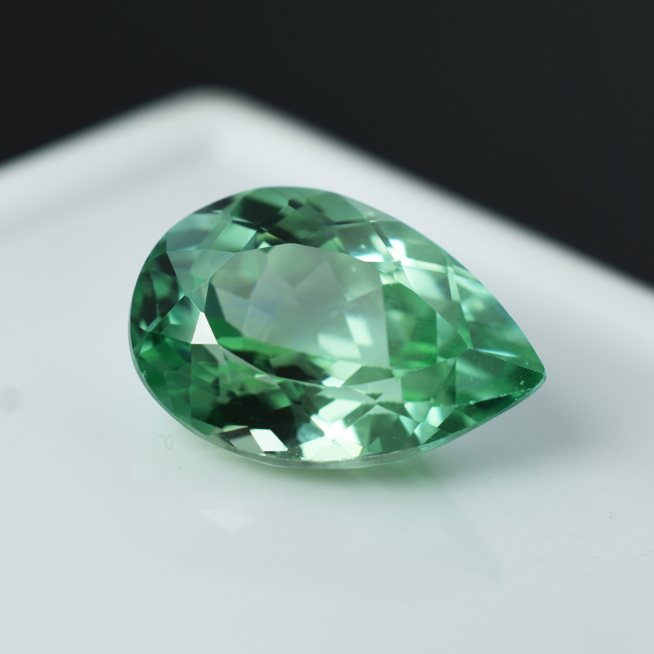 Pear Cut 7.95 Carat Natural Bluish Green Sapphire CERTIFEID Loose Gemstone Ring Size Sapphire | Free Delivery Free Gift