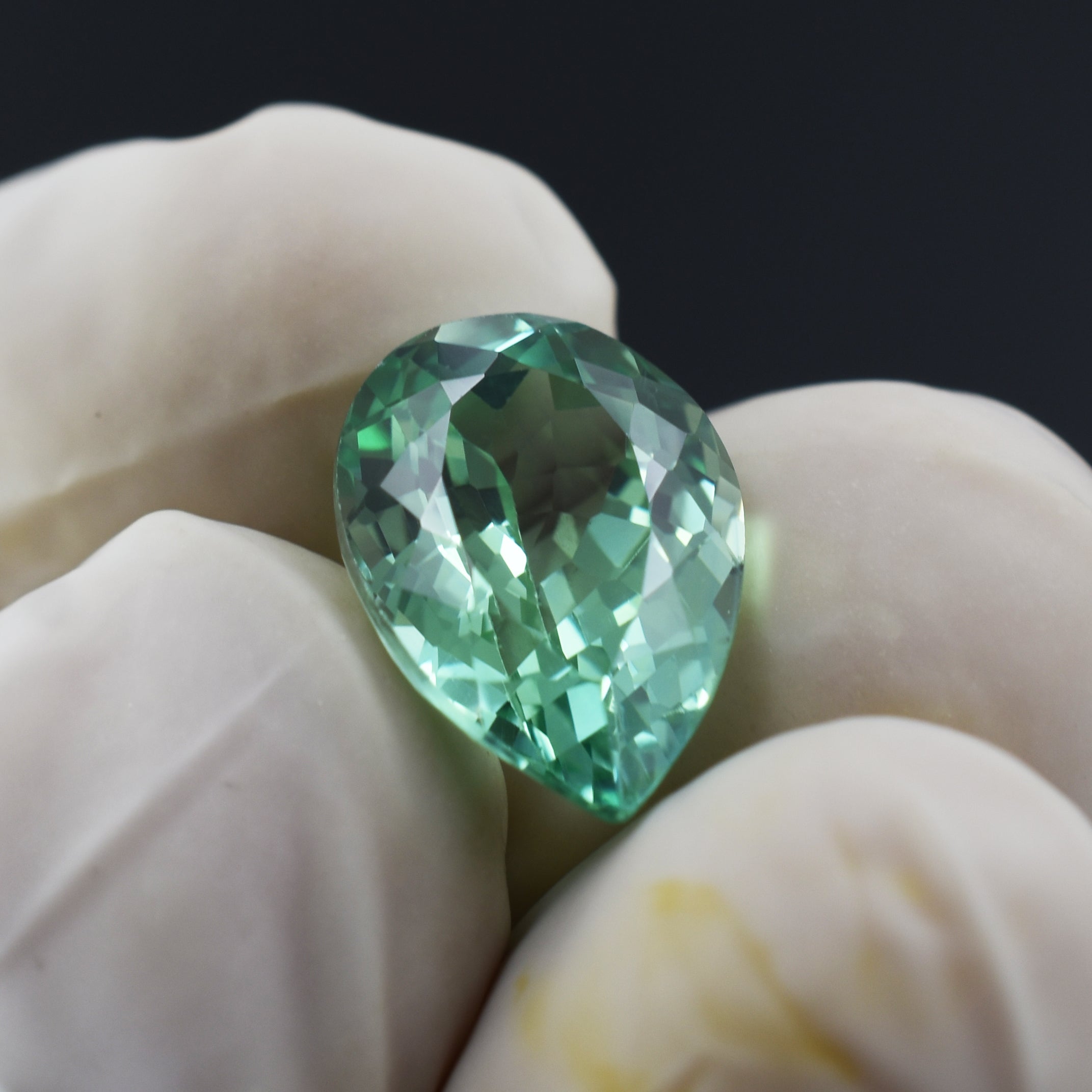 Pear Cut 7.95 Carat Natural Bluish Green Sapphire CERTIFEID Loose Gemstone Ring Size Sapphire | Free Delivery Free Gift