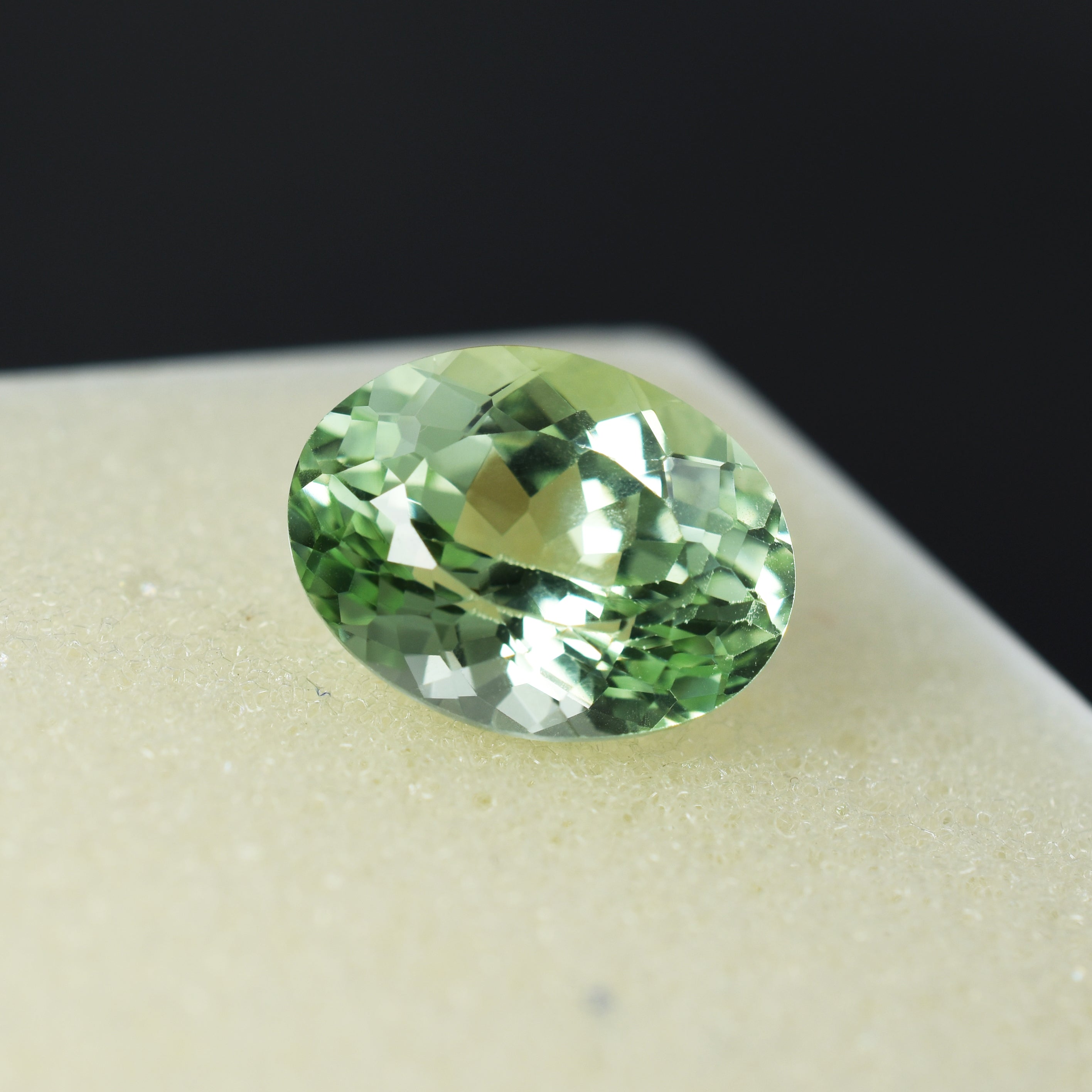 7.50 Carat Natural Bluish Green Sapphire Oval Cut CERTIFIED Jwelery Making Loose Gemstone | Pendant Making | Gift For Her/ Him