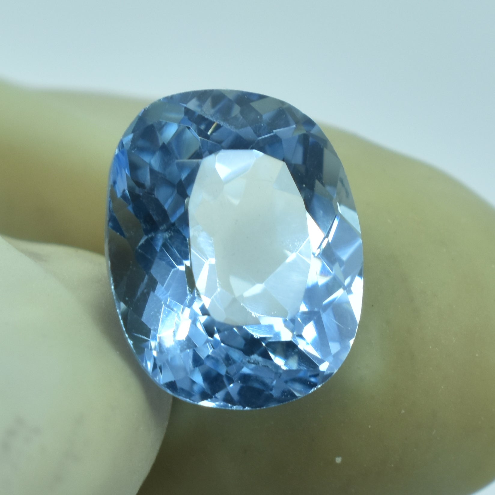 Beautiful Sapphire Gem 4.35 Carat Blue Sapphire Cushion Cut Certified Natural Loose Gemstone