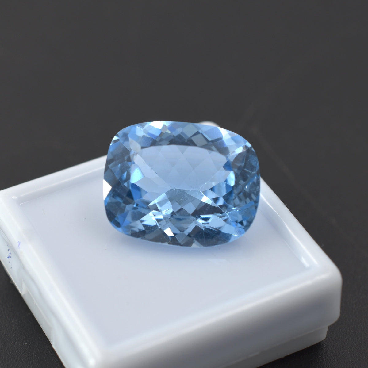 Beautiful Sapphire Pendant Size 14.75 Carat Natural Blue Sapphire Cushion Cut Certified Loose Gemstone