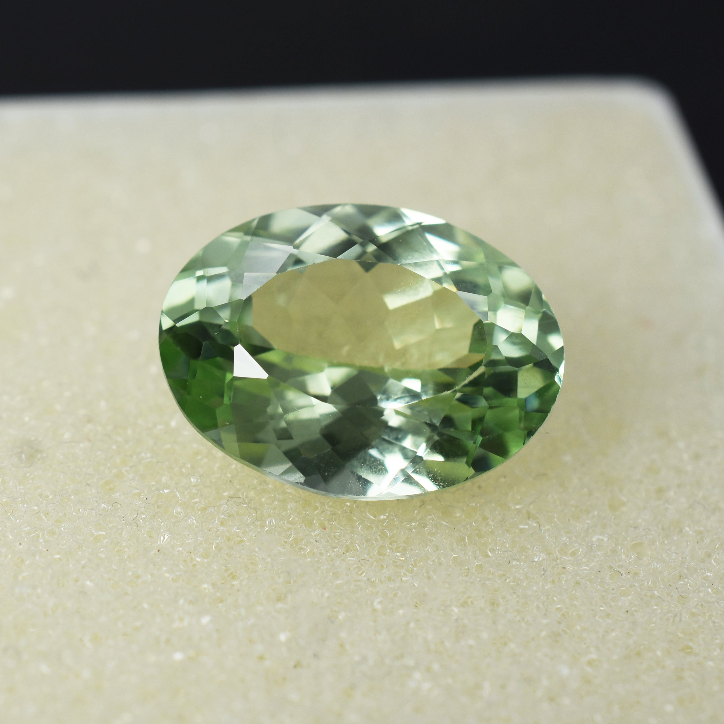 Beautiful Sapphire !! 9.10 Carat Oval Cut Natural Bluish Green Sapphire CERTIFIED Loose Gemstone