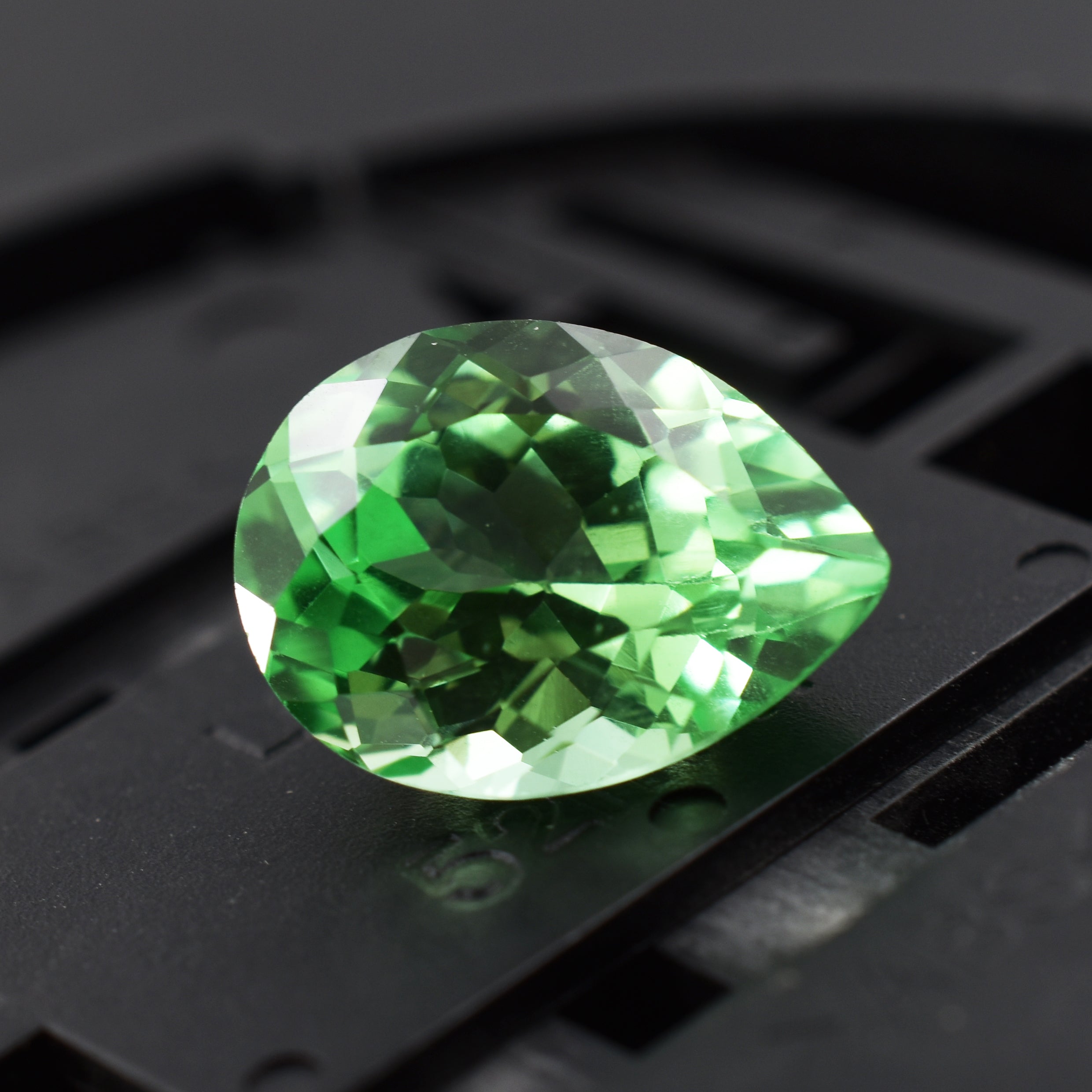 Natural Bluish Green Sapphire 5.90 Carat Pear Cut Montana Sapphire For Ring Making Loose Gemstone CERTIFIED