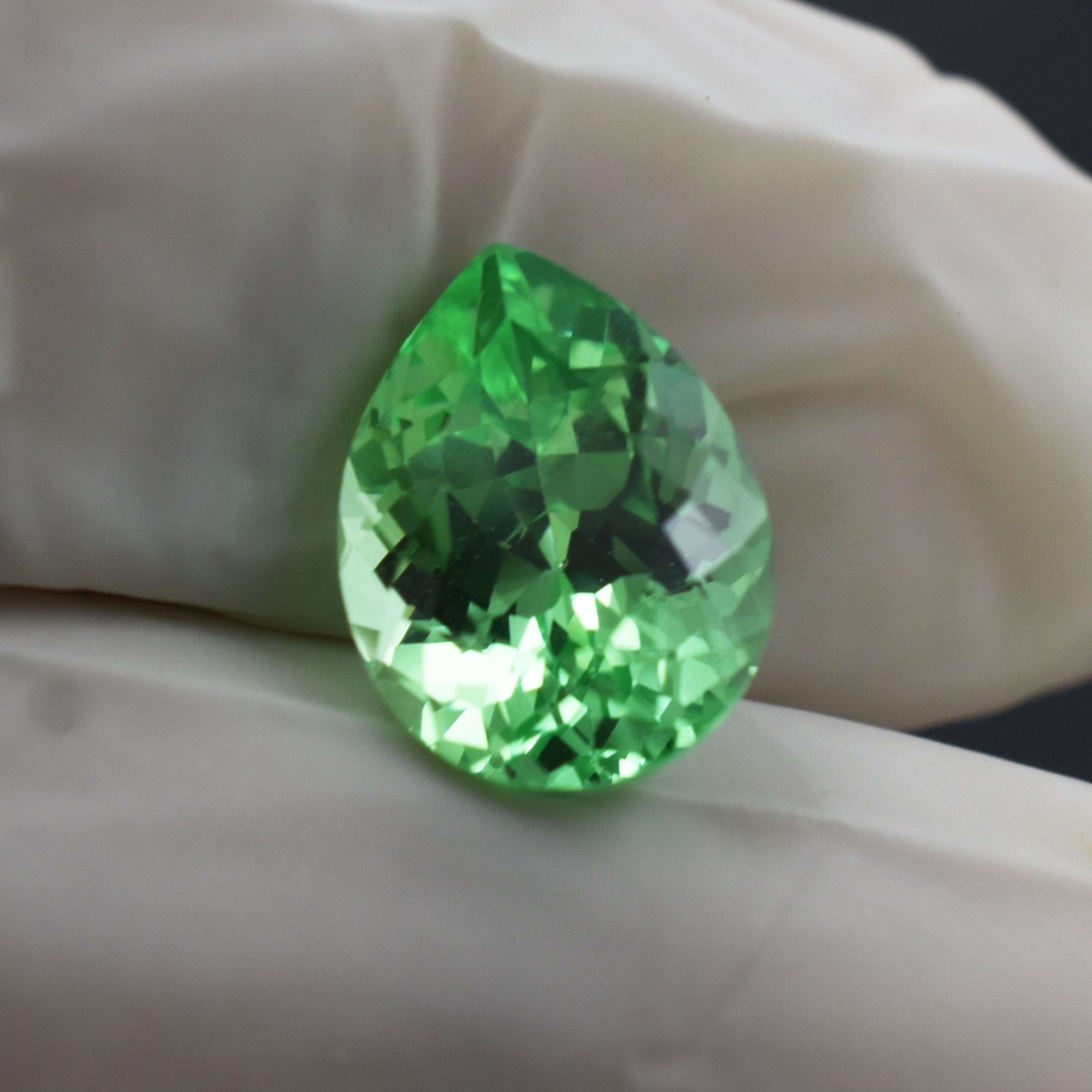 Natural Bluish Green Sapphire 5.90 Carat Pear Cut Montana Sapphire For Ring Making Loose Gemstone CERTIFIED