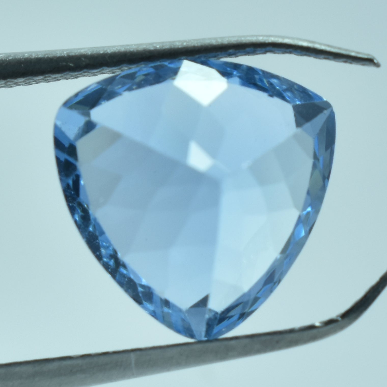 7.63 Ct Natural CERTIFIED Sapphire Blue Trillion Cut Loose Gemstone Earing Size  Sapphire Ceylon ,Sri Lanka, Sapphire ,Loose Sapphire