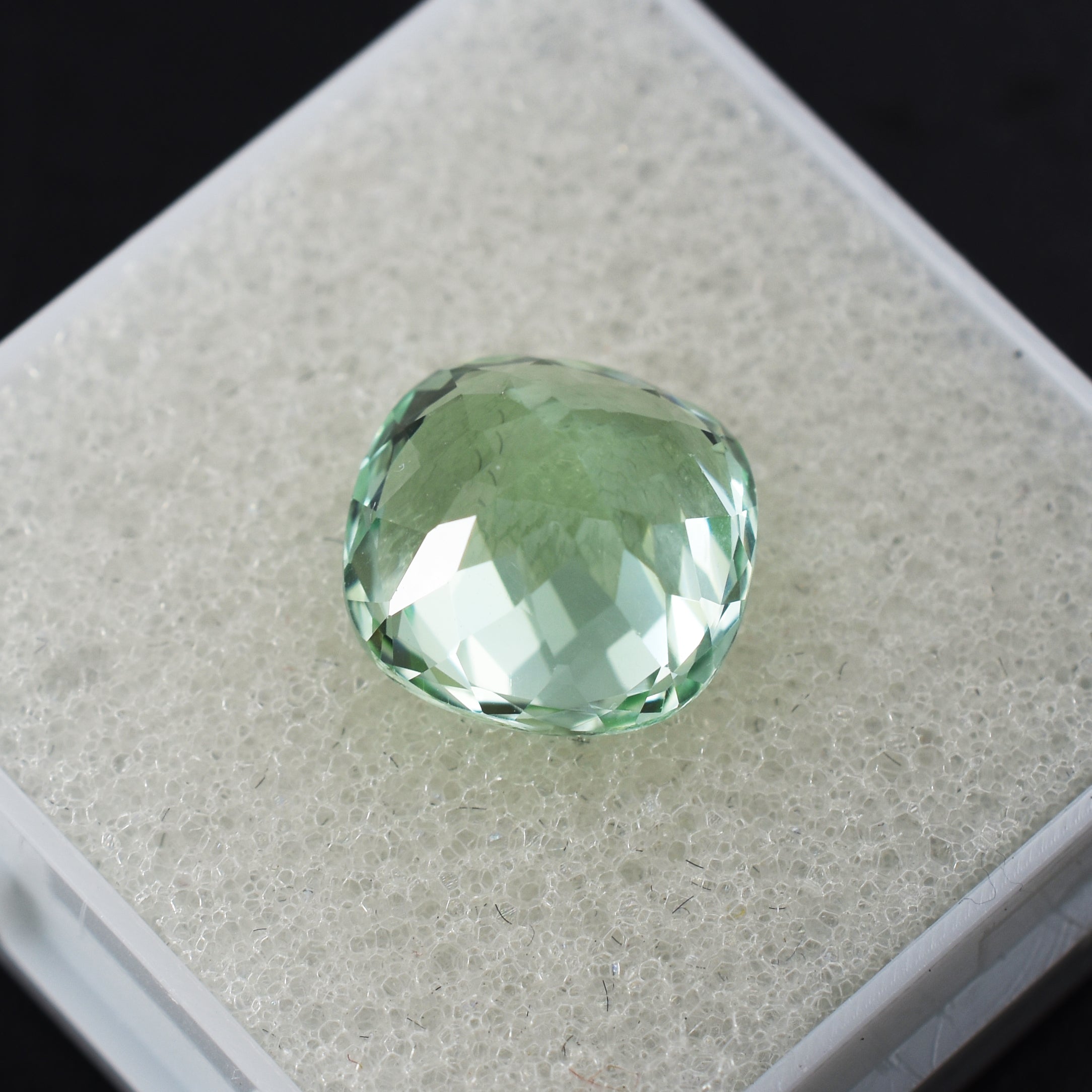 Natural Bluish Green 5.95 Carat Montana Sapphire Square Cushion Cut Loose Gemstone CERTIFIED