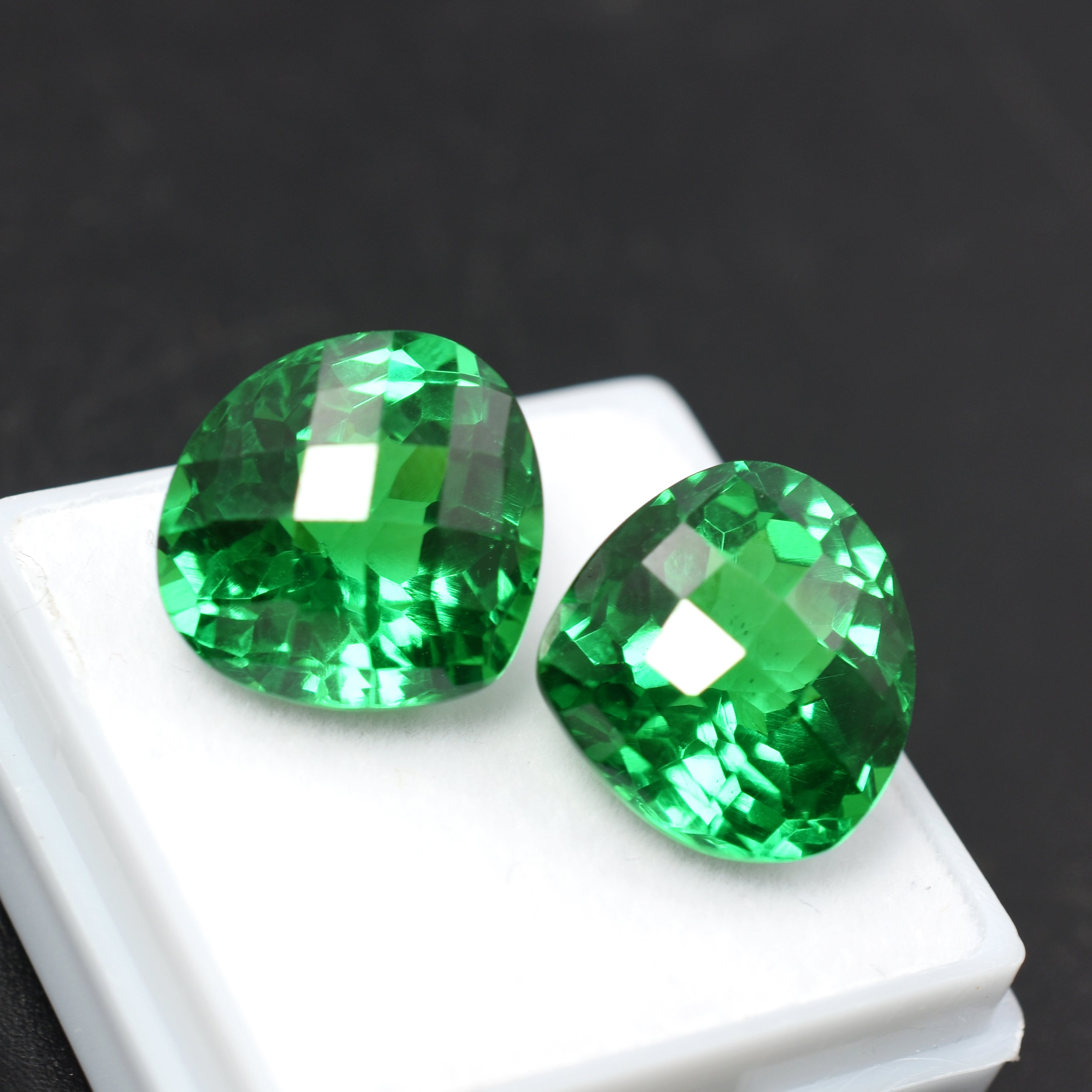 For Beautiful Necklace Tsavorite Garnet !! 24.60 Carat Pair Natural Green Garnet Certified Loose Gemstone