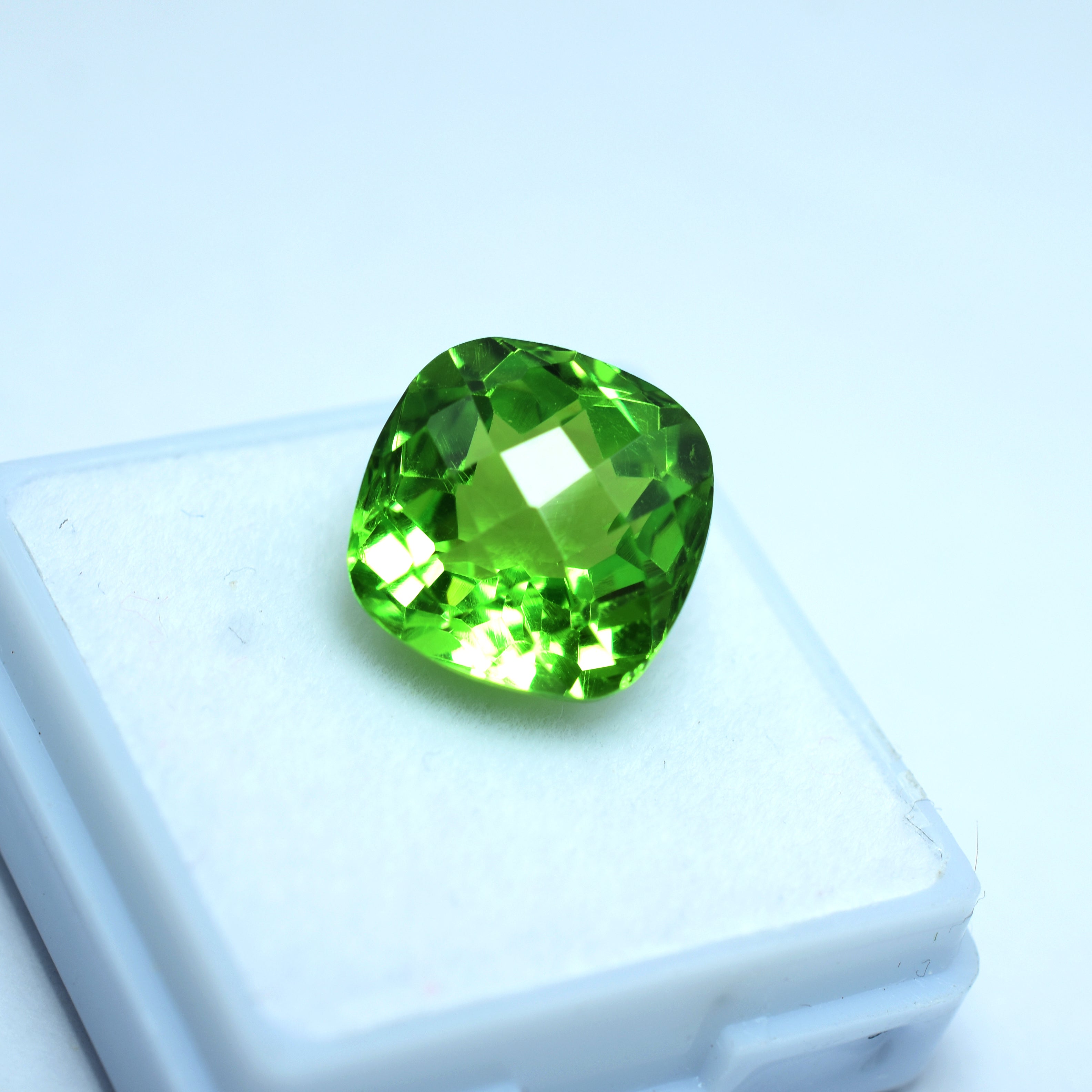 Natural Peridot Green Square Cushion Cut 12.35 Carat Certified Loose Gemstone Ring Size Stone