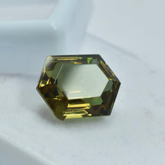 Natural 9.75 Carat Color-Change Alexandrite Fancy Cut Certified Loose Gemstone Best For Uniqueness And Rarity Alex