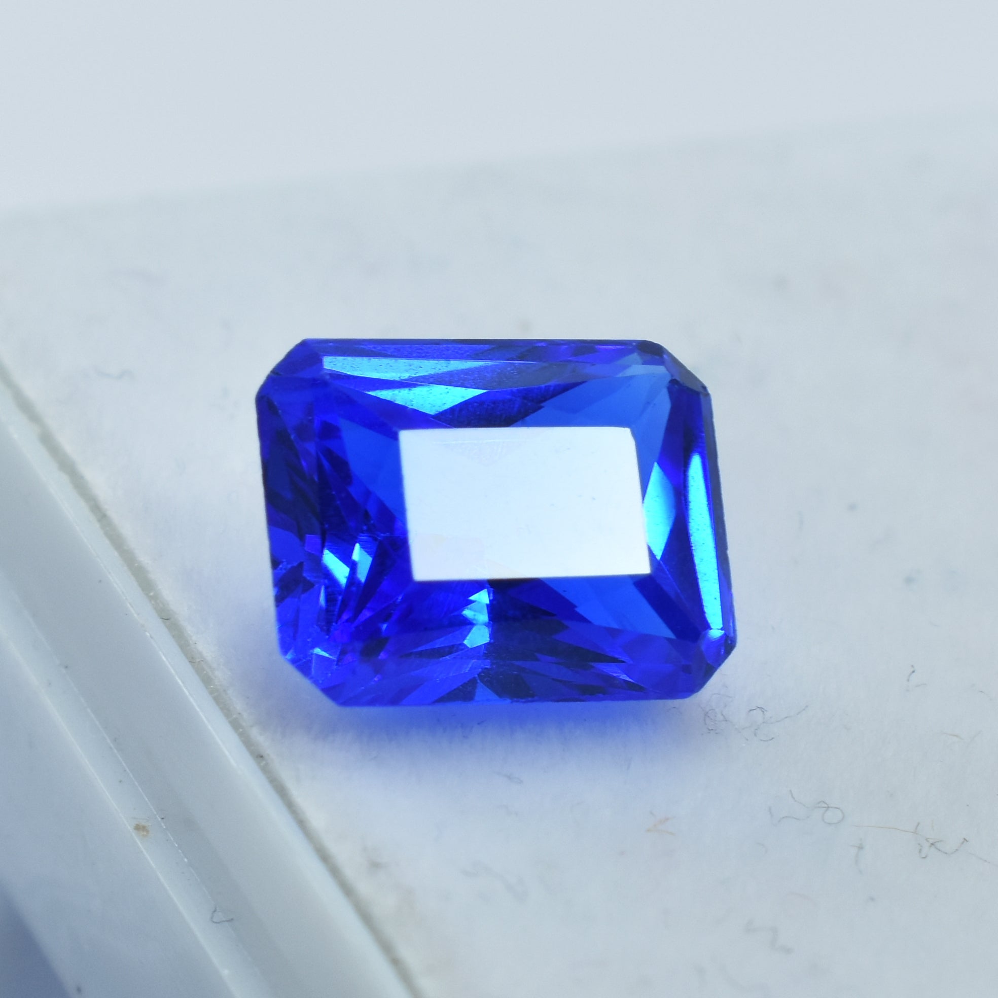 Natural Blue Tanzanite 4.70 Carat Emerald Cut Certified Loose Gemstone Tanzania Tanzanite Gem Best For Emotional Healing Etc