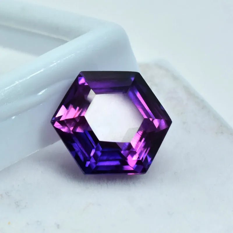 11.84 Ct Purple Sapphire Color Change Gem color shift sapphire