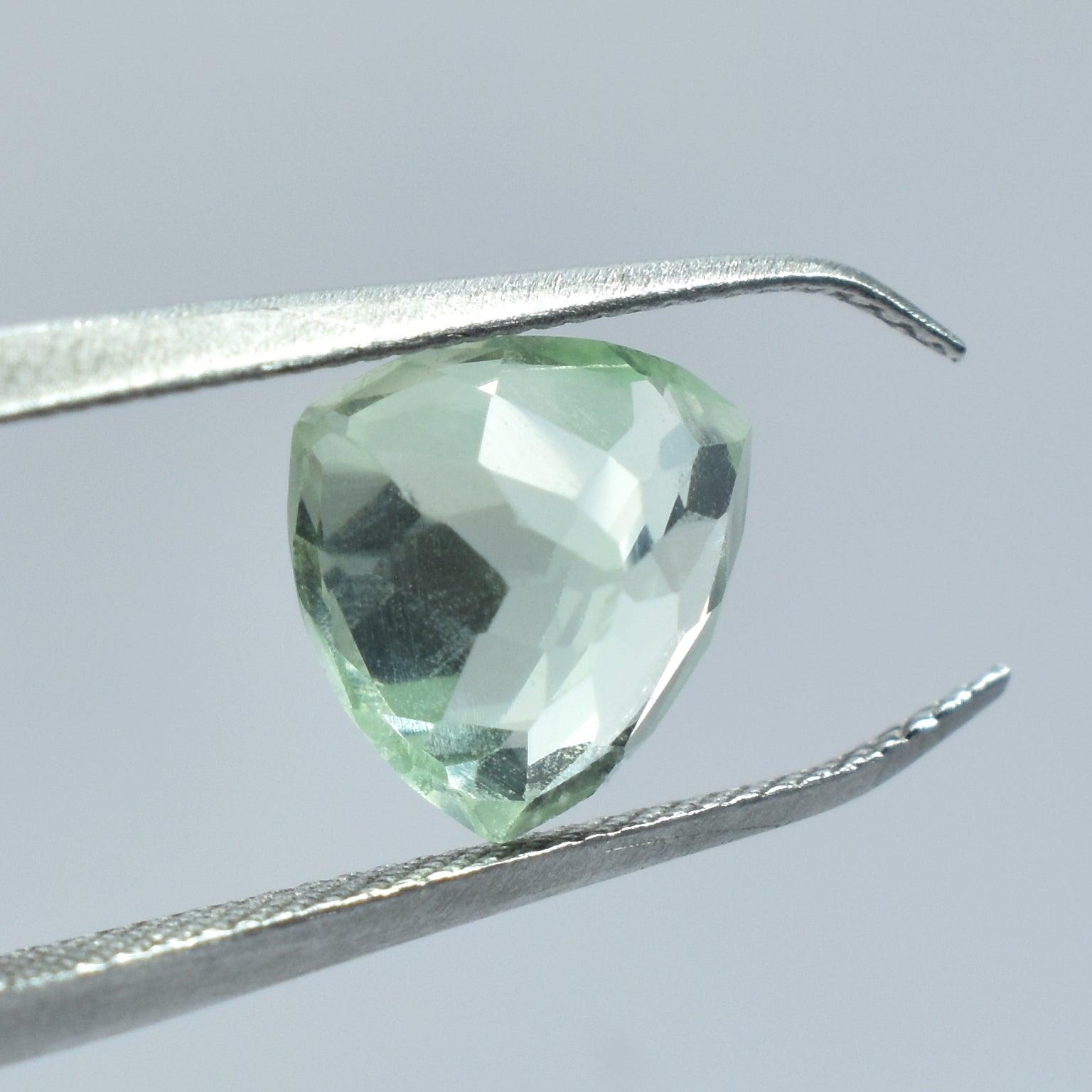 Natural 3.20 Carat Trillion Shape Bluish Green Montana Sapphire Certified Loose Gemstone Symbolism Sapphire Gemstone