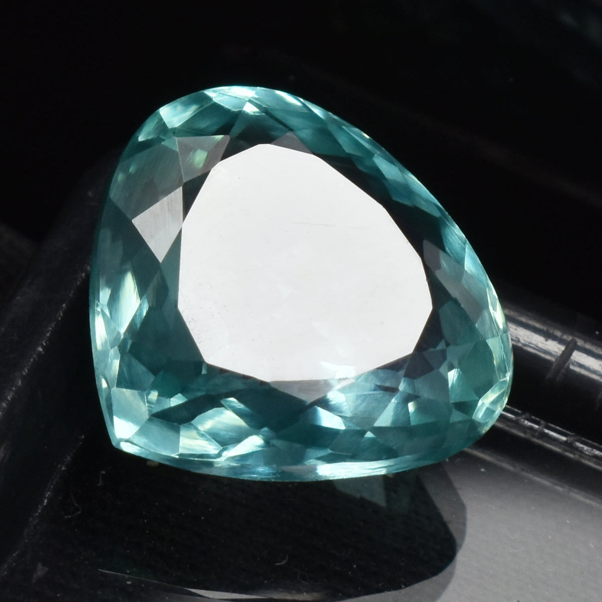 Beautiful Sapphire Gem From Sri-Lanka 10.45 Carat Montana Sapphire Pear Cut Natural Certified Loose Gemstone Jwelery Making Gem