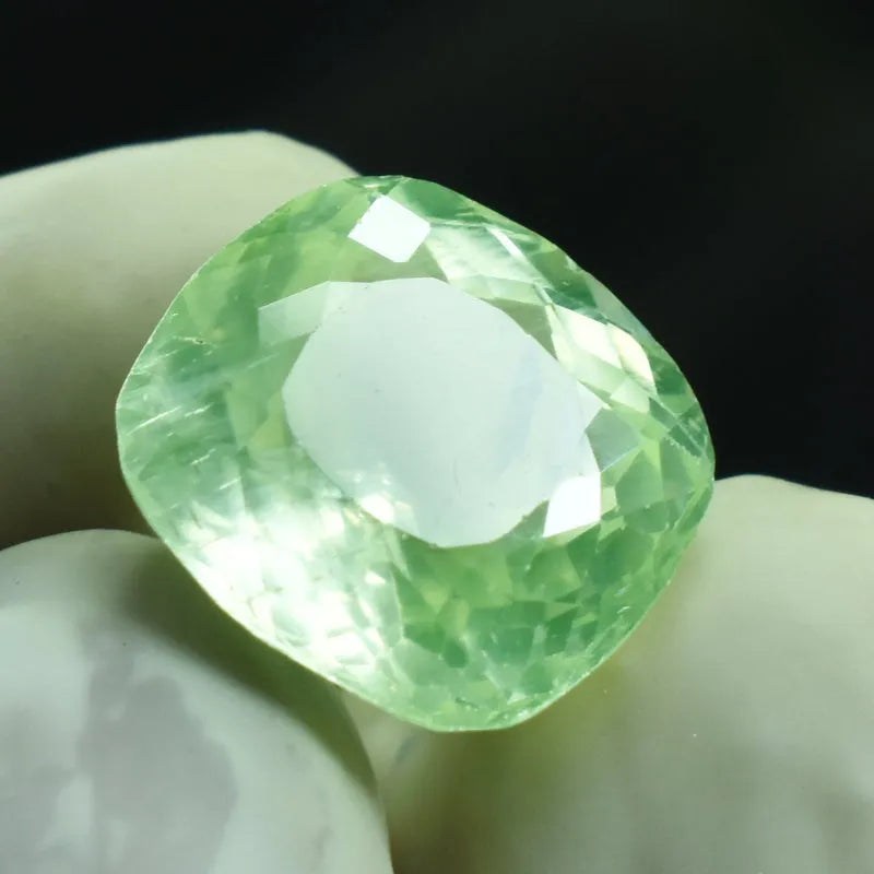 natural sapphire rock