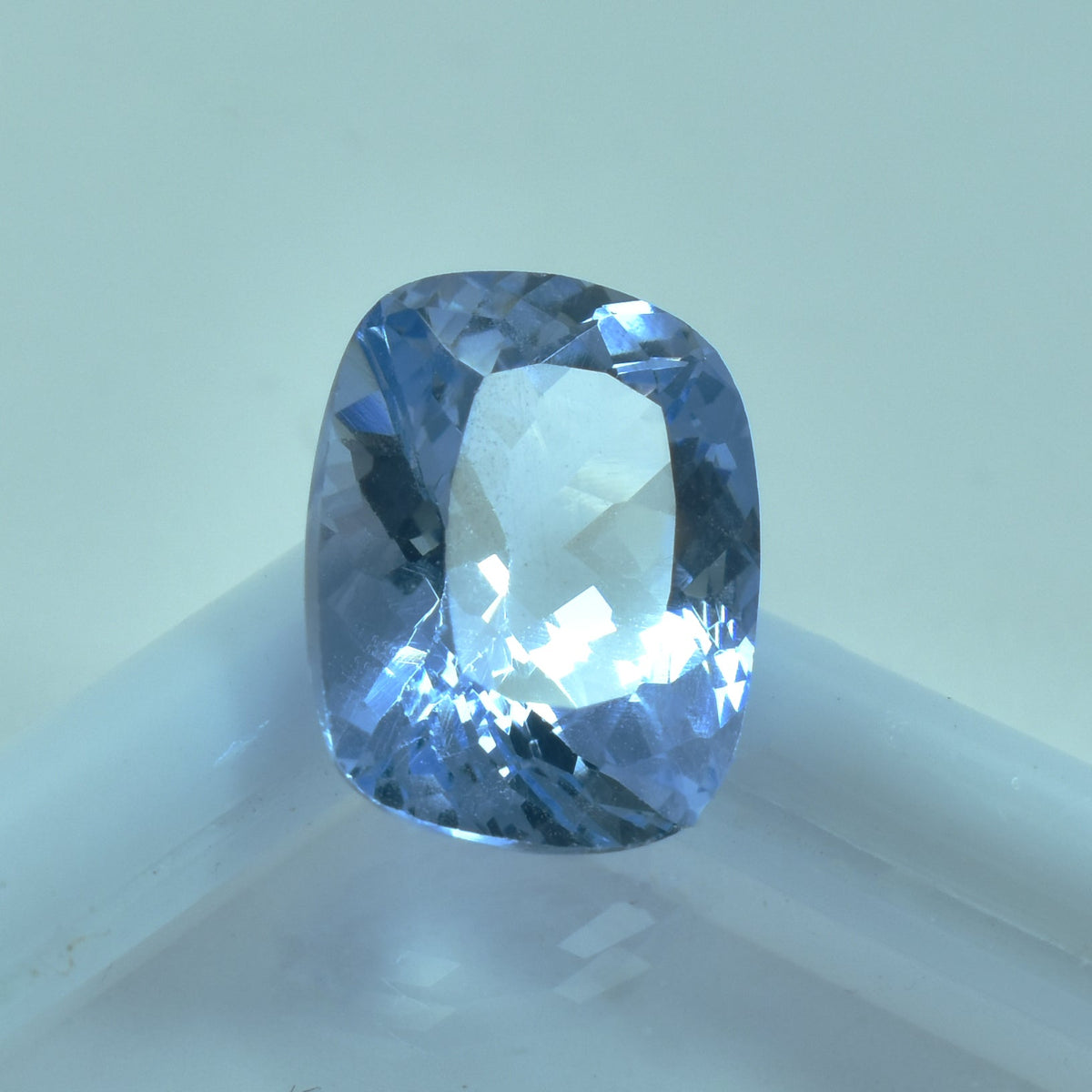 Beautiful Light Blue Color Sapphire 5.00 Carat Cushion Cut Certified Loose Natural Gemstone From Sri Lanka Sapphire