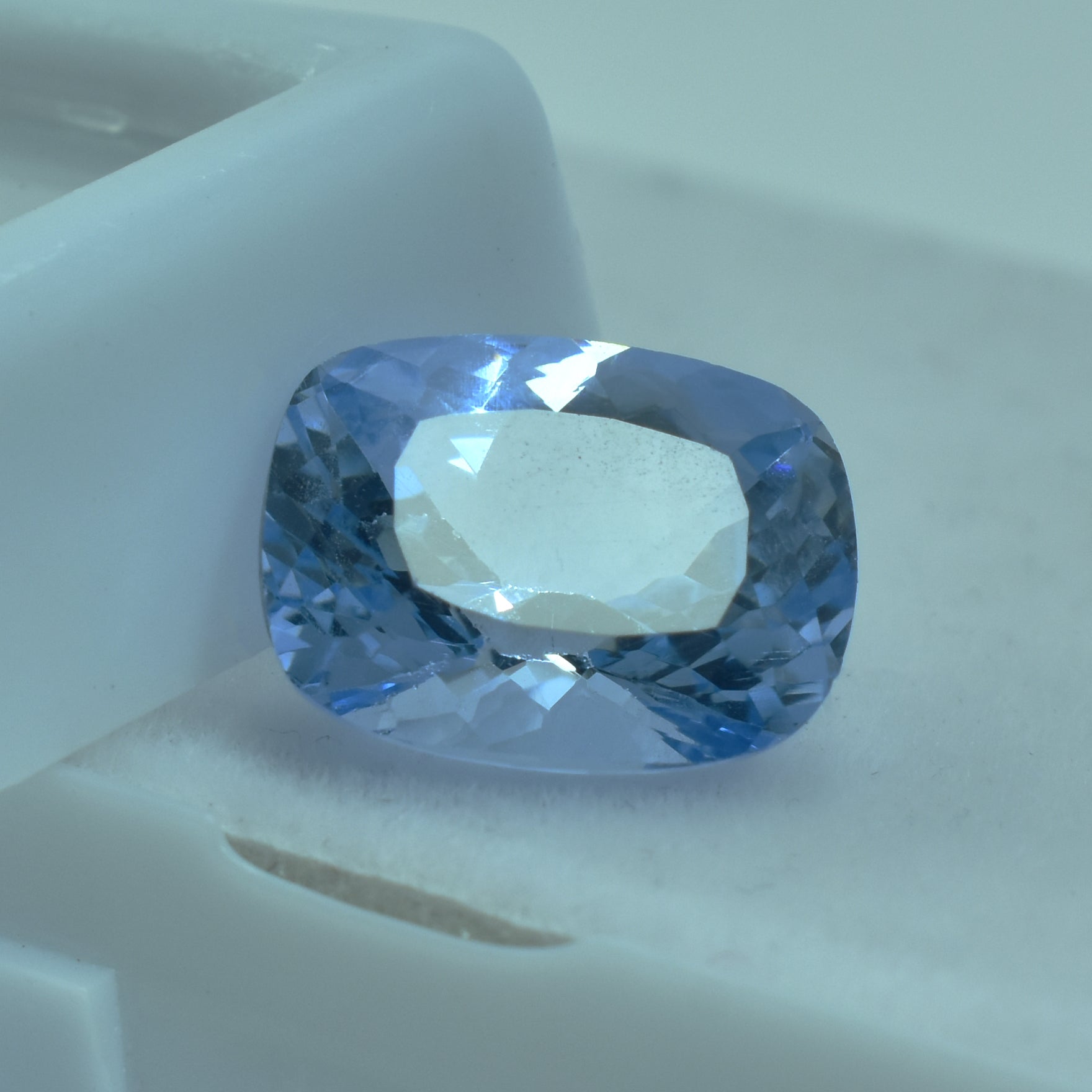 Beautiful Light Blue Color Sapphire 5.00 Carat Cushion Cut Certified Loose Natural Gemstone From Sri Lanka Sapphire