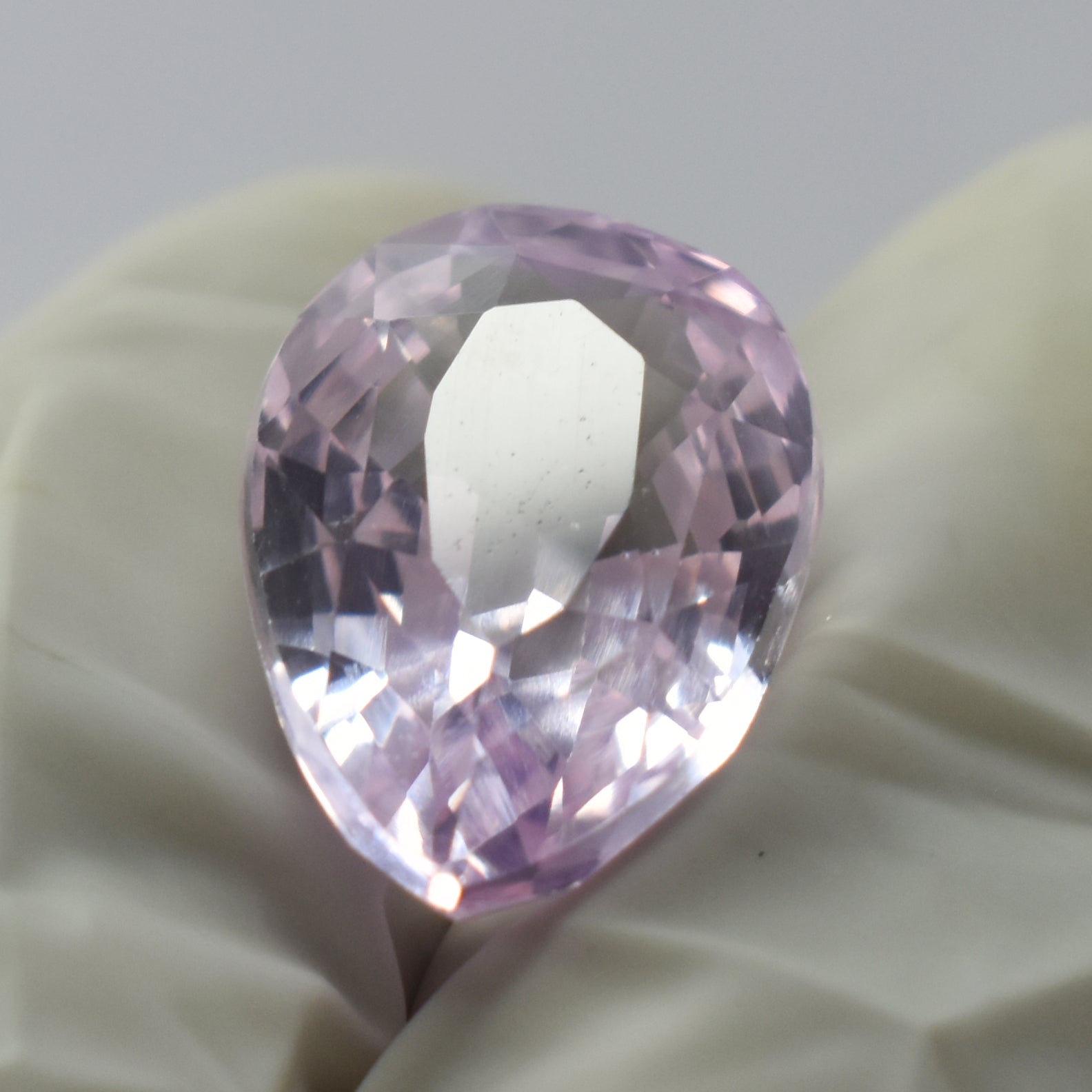 Perfect Natural Pink Sapphire 10.80 Carat Pear Cut Certified Loose Gemstone Sapphire Jewelry