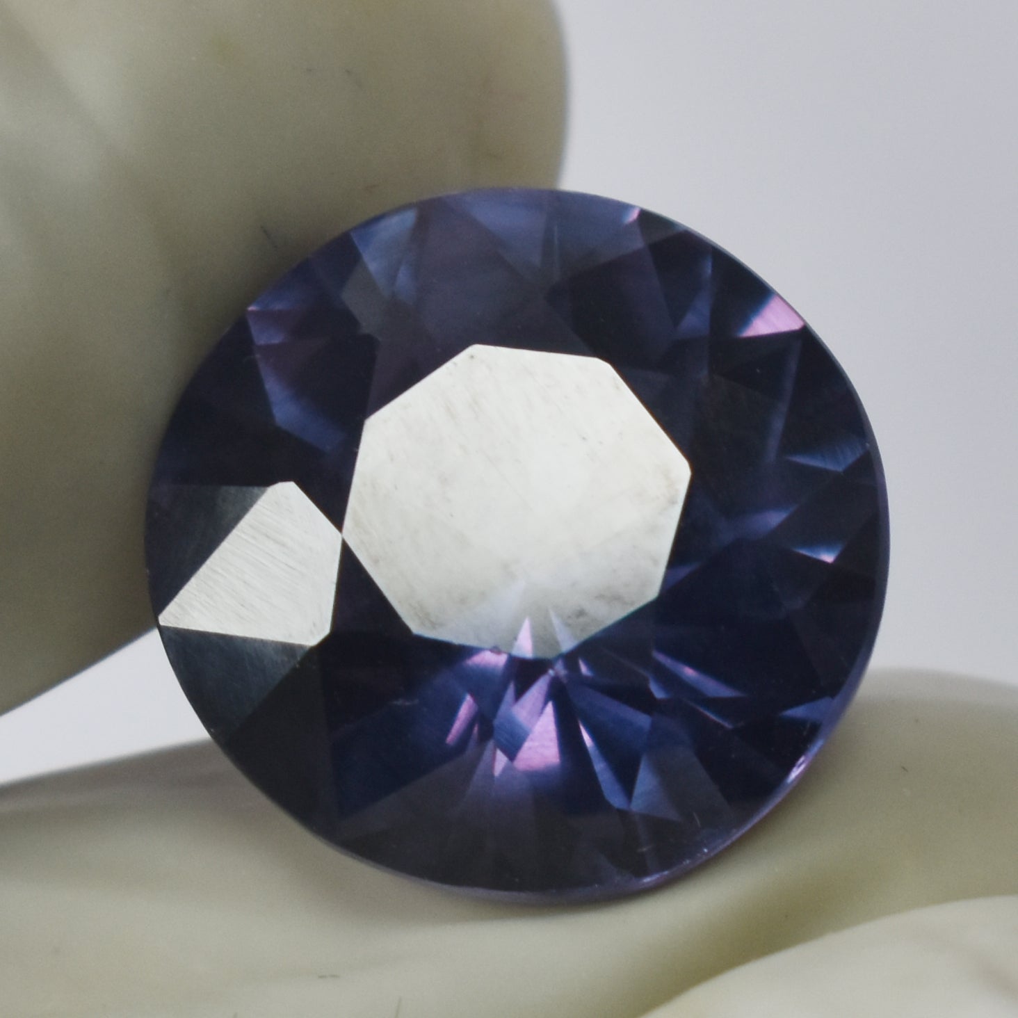 Color-Change 9.05 Carat Round Cut Certified Natural Alexandrite Loose Gemstone Best For Healing Properties & Exquisite Beauty