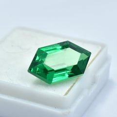 Tsavorite Natural Green Garnet Fancy Shape 10.75 Carat Certified Garnet Loose Gemstone Brazilian Stone