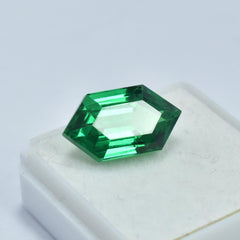 Tsavorite Natural Green Garnet Fancy Shape 10.75 Carat Certified Garnet Loose Gemstone Brazilian Stone