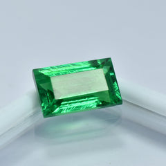 Certified Natural Tsavorite Green Garnet 8.90 Carat Garnet Emerald Shape Loose Gemstone