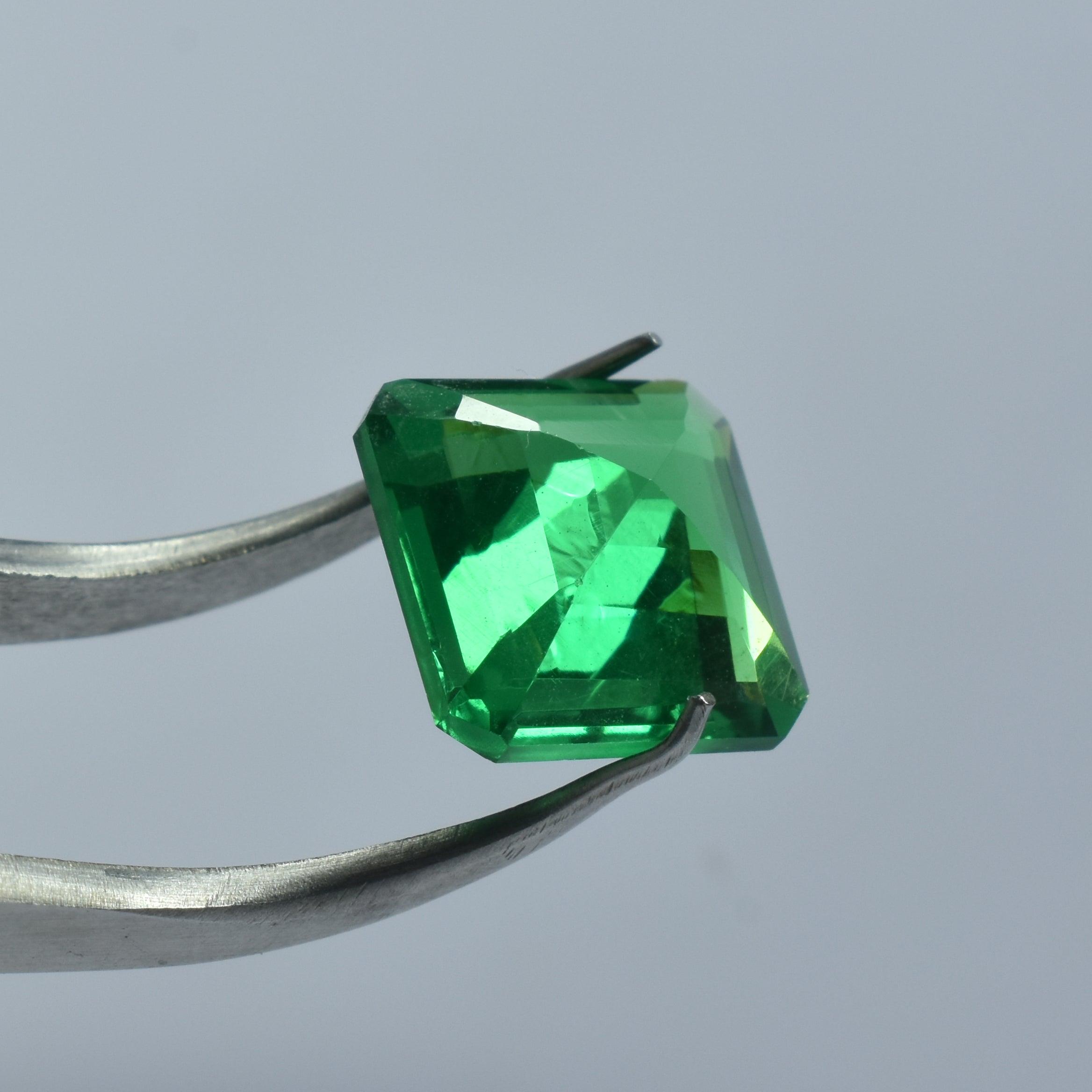 Certified Natural Green Garnet Square Shape 7.65 Carat Garnet Pendant Size Loose Gemstone