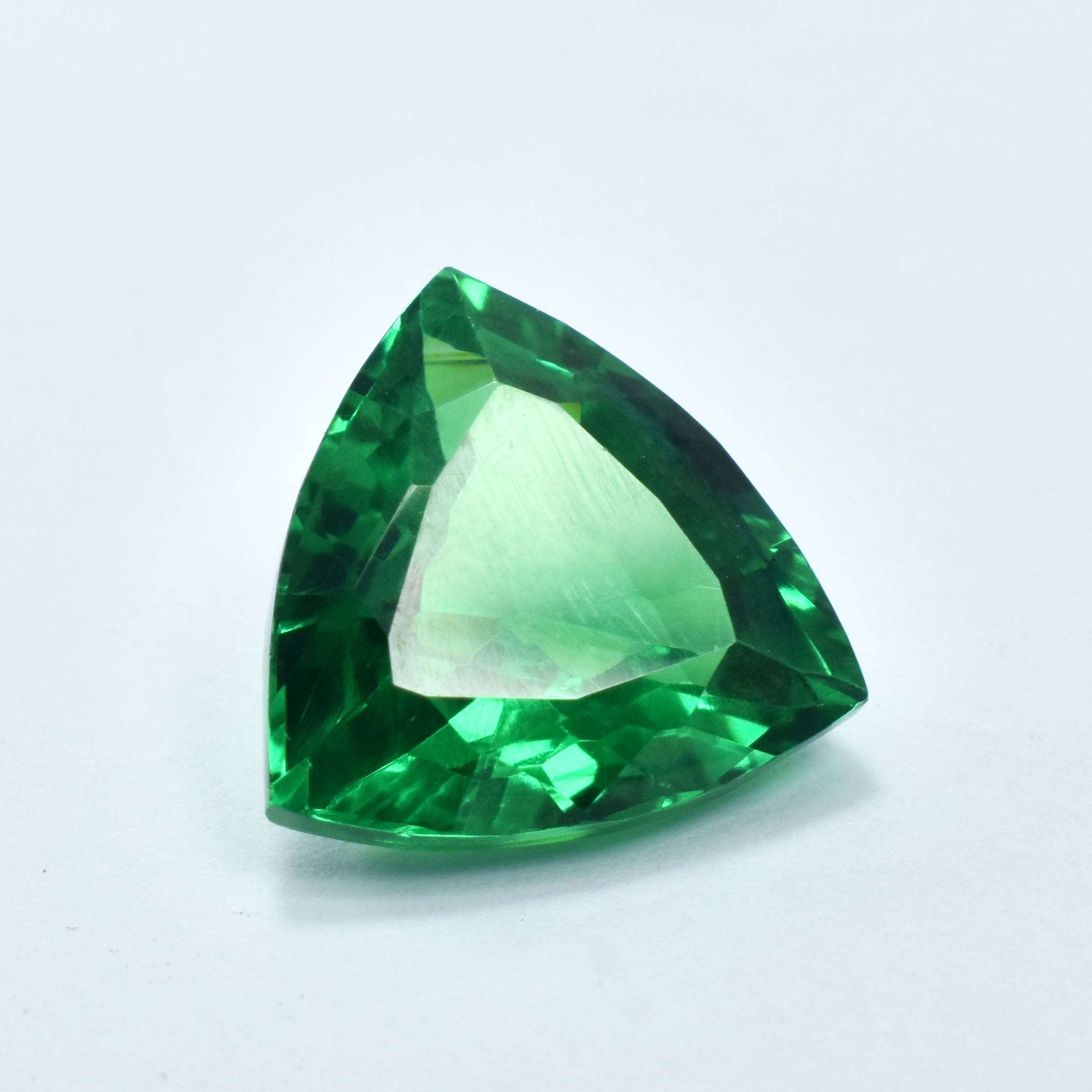 Earing Size Gemstone Tsavorite Certified Natural Green Garnet 10.70 Carat Trillion Shape Natural Green Garnet Certified Green Garnet Loose Gemstone